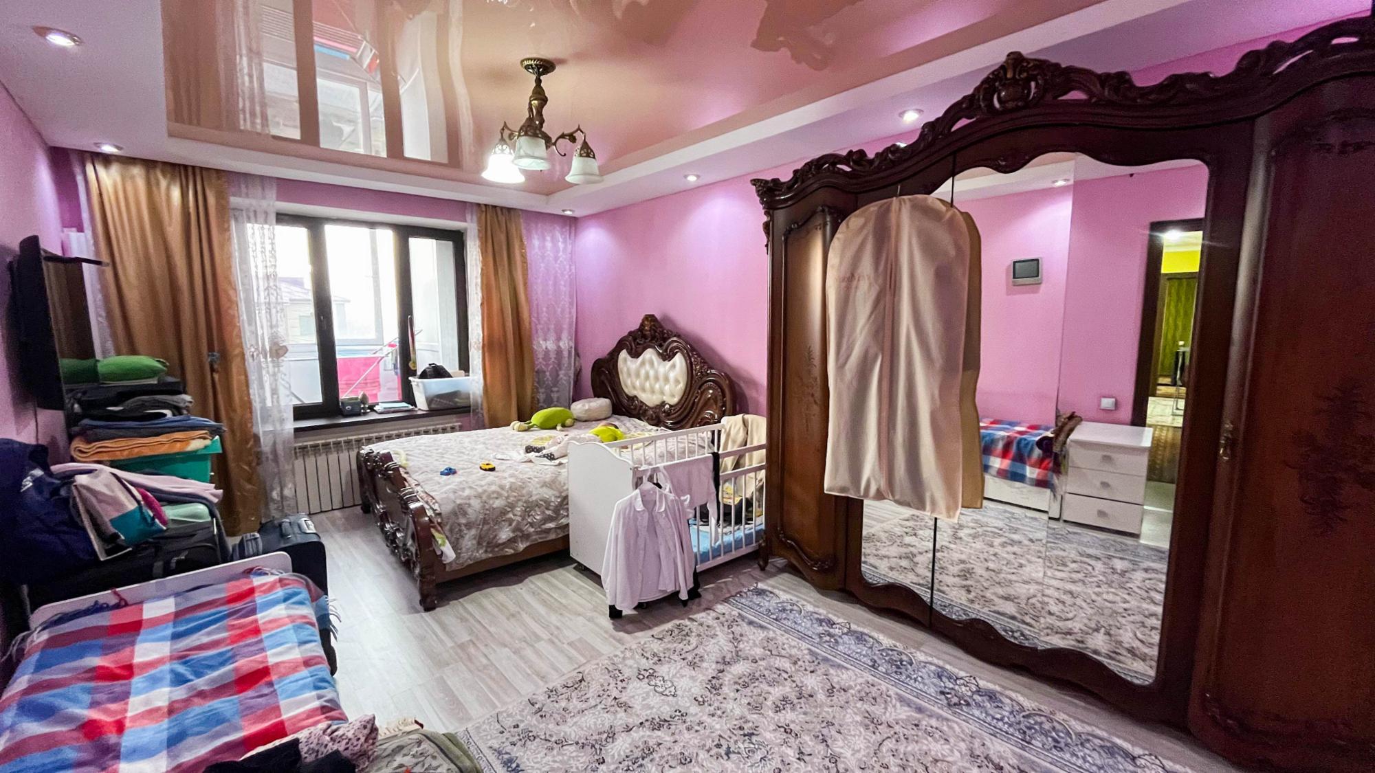 3-комнантная квартира, 83.0 м²,Валиханова за 32 000 000