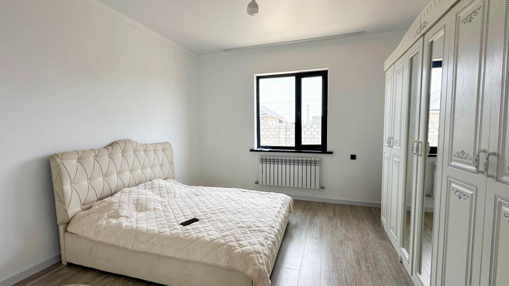 5-комнантный квартира, 138.6 м²,Байтурсынова за 38 000 000