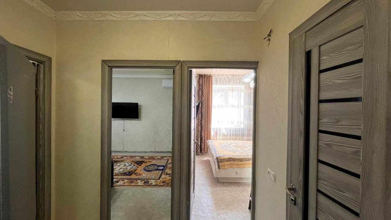 2-комнантная квартира, 42.0 м²,4 мкр за 18 000 000
