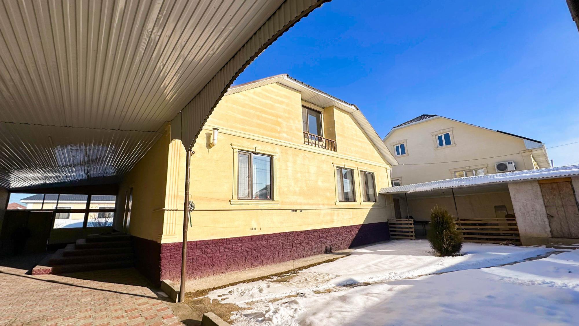 6-комнантный квартира, 132.0 м²,Айманова за 60 000 000