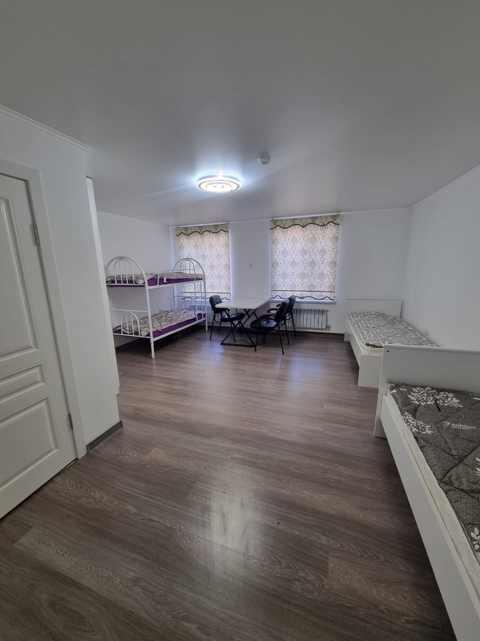 10-комнантный квартира, 50.0 м²,Жабаева за 2 000 000