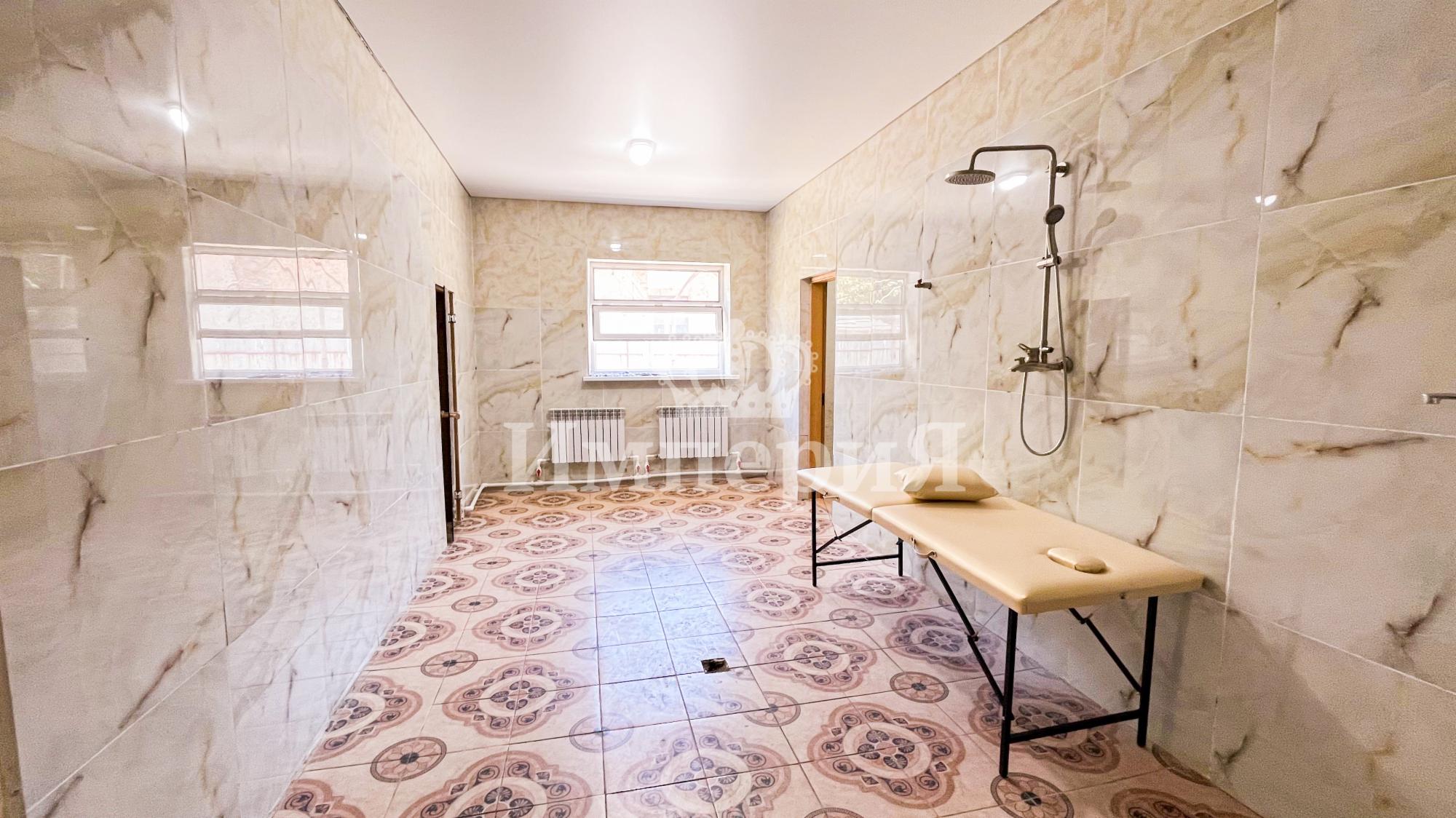 12-комнантный квартира, 370.0 м²,Чкалова за 100 000 000