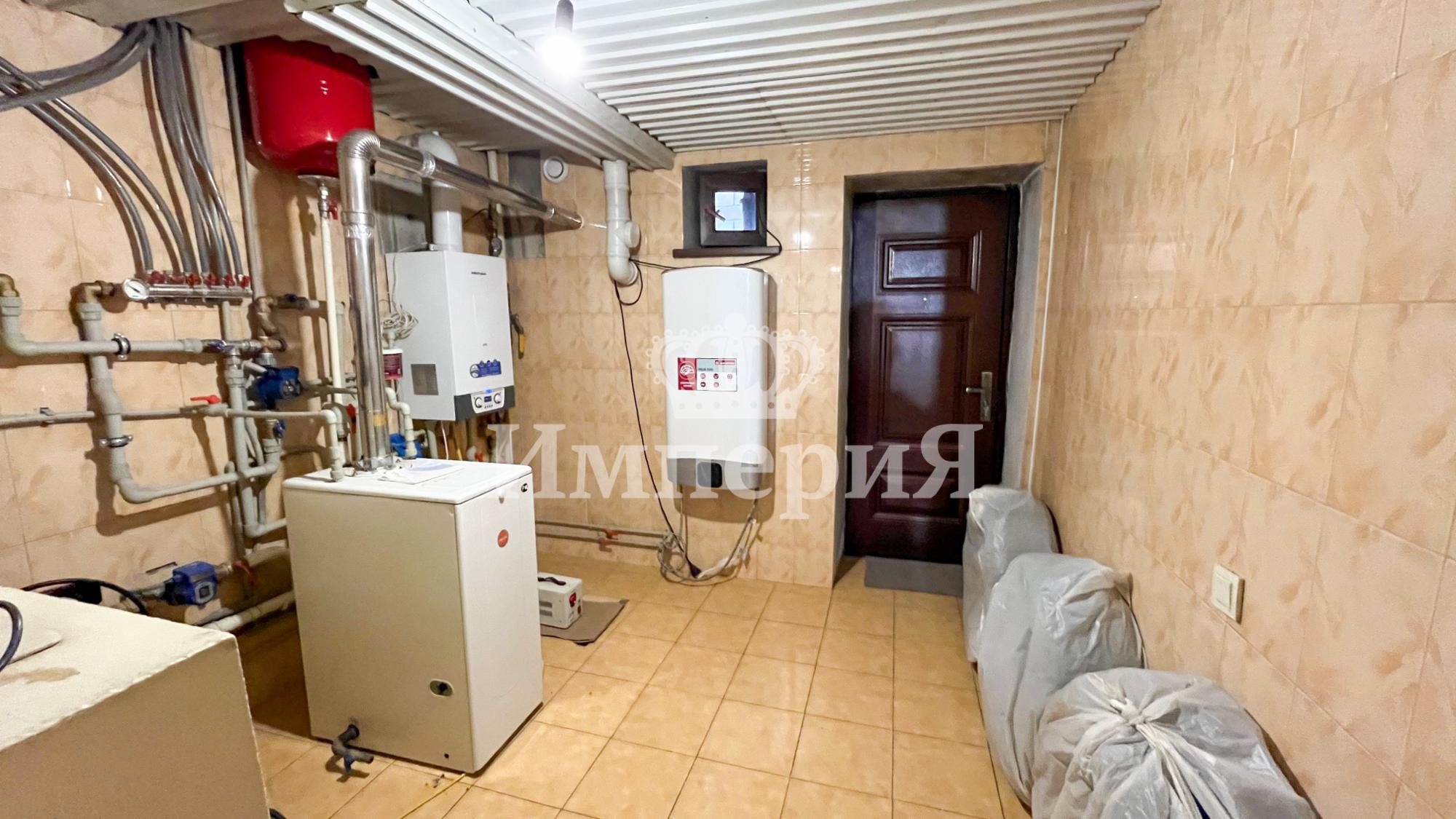 7-комнантный квартира, 293.1 м²,Есенберлина за 120 000 000