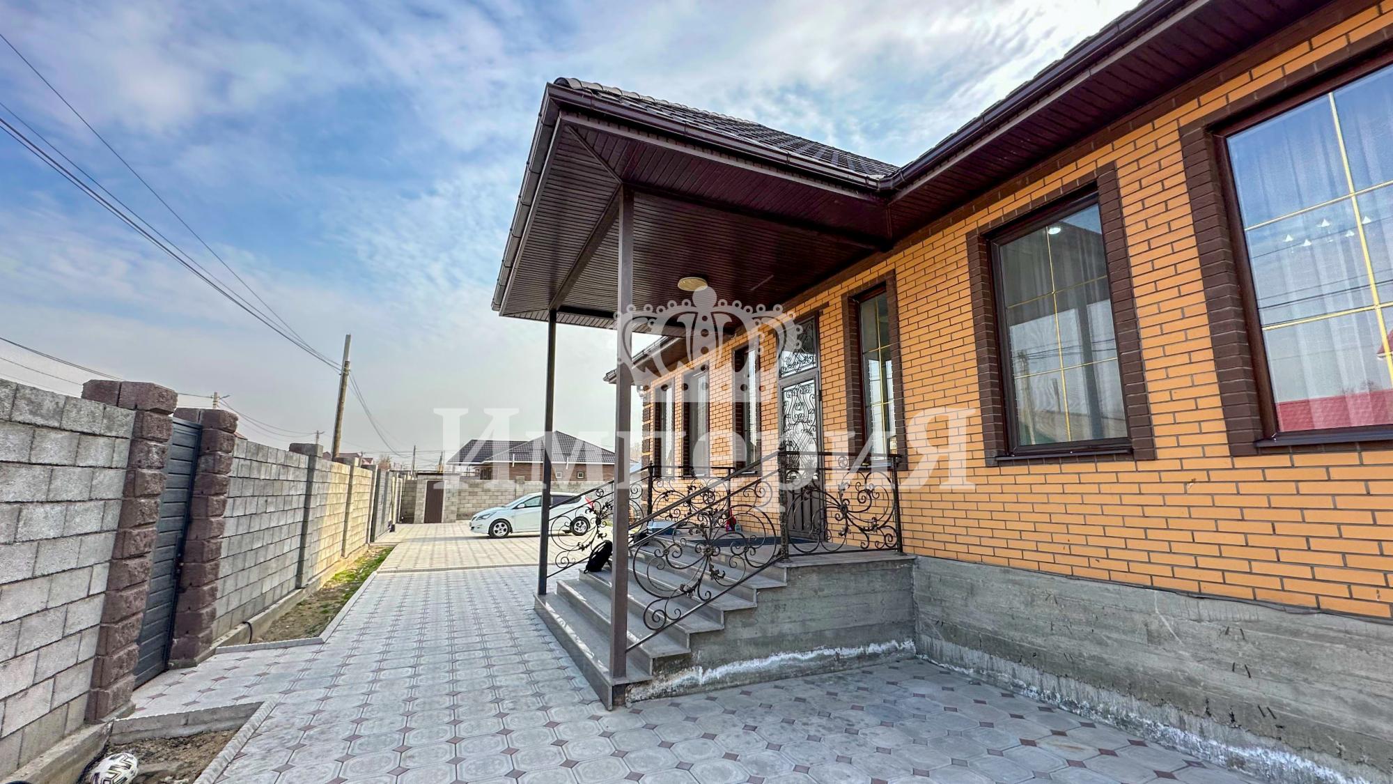 4-комнантный квартира, 140.0 м²,Бактыбаева за 59 000 000