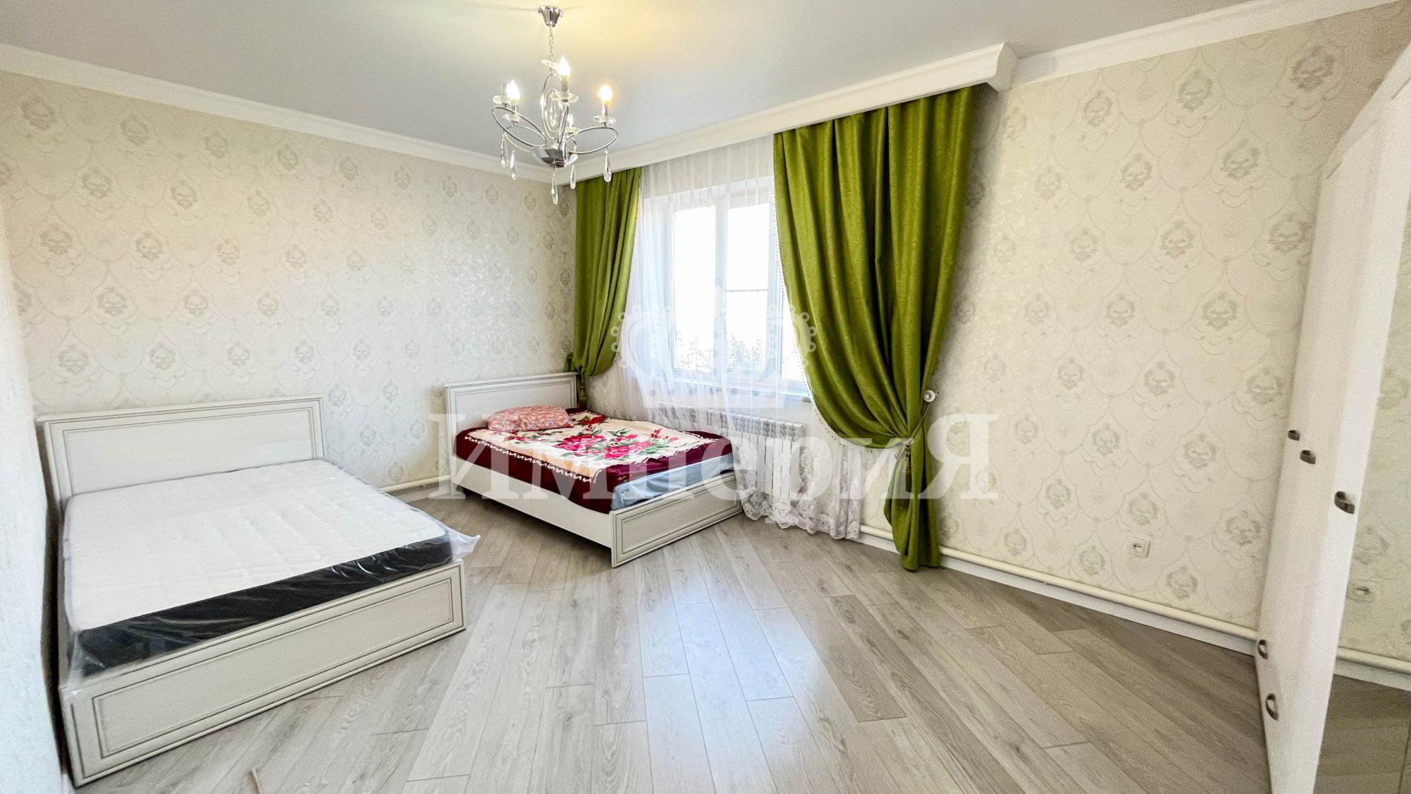 7-комнантный квартира, 263.0 м²,Жибек жолы за 75 000 000