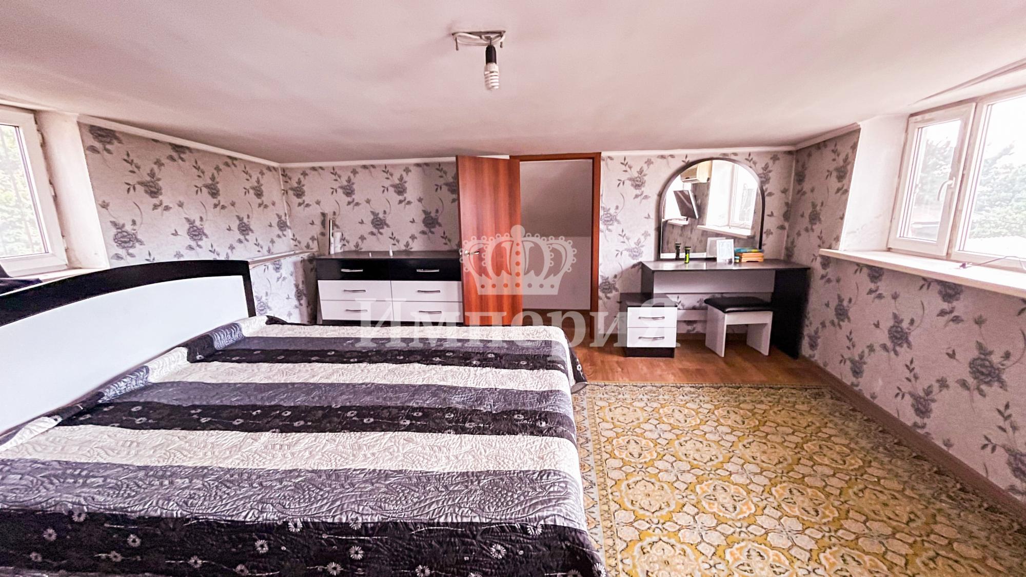 8-комнантный квартира, 270.0 м²,Циалковского за 32 000 000