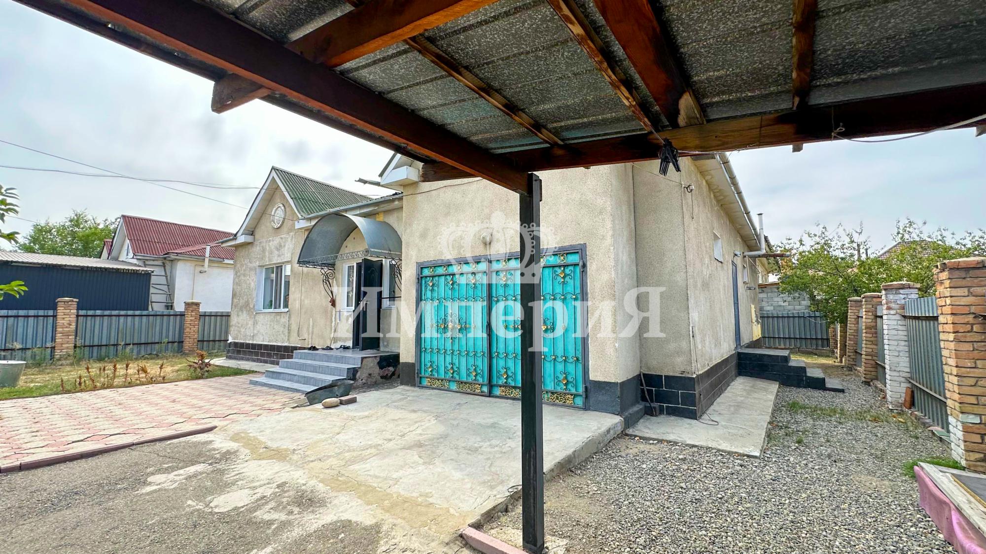 3-комнантный квартира, 165.0 м²,Кадыржанова за 60 000 000