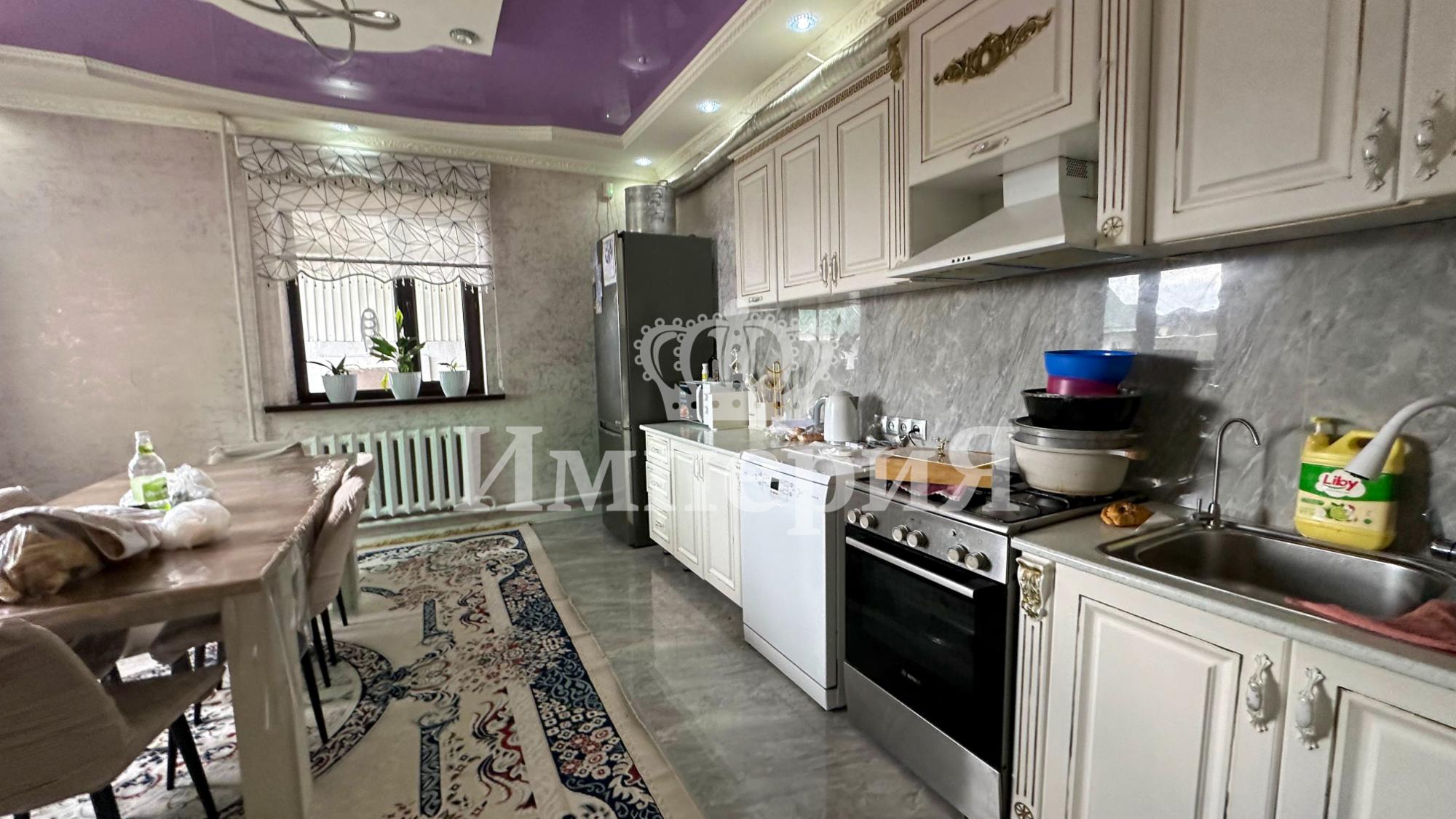 7-комнантный квартира, 234.0 м²,Шаган за 81 000 000