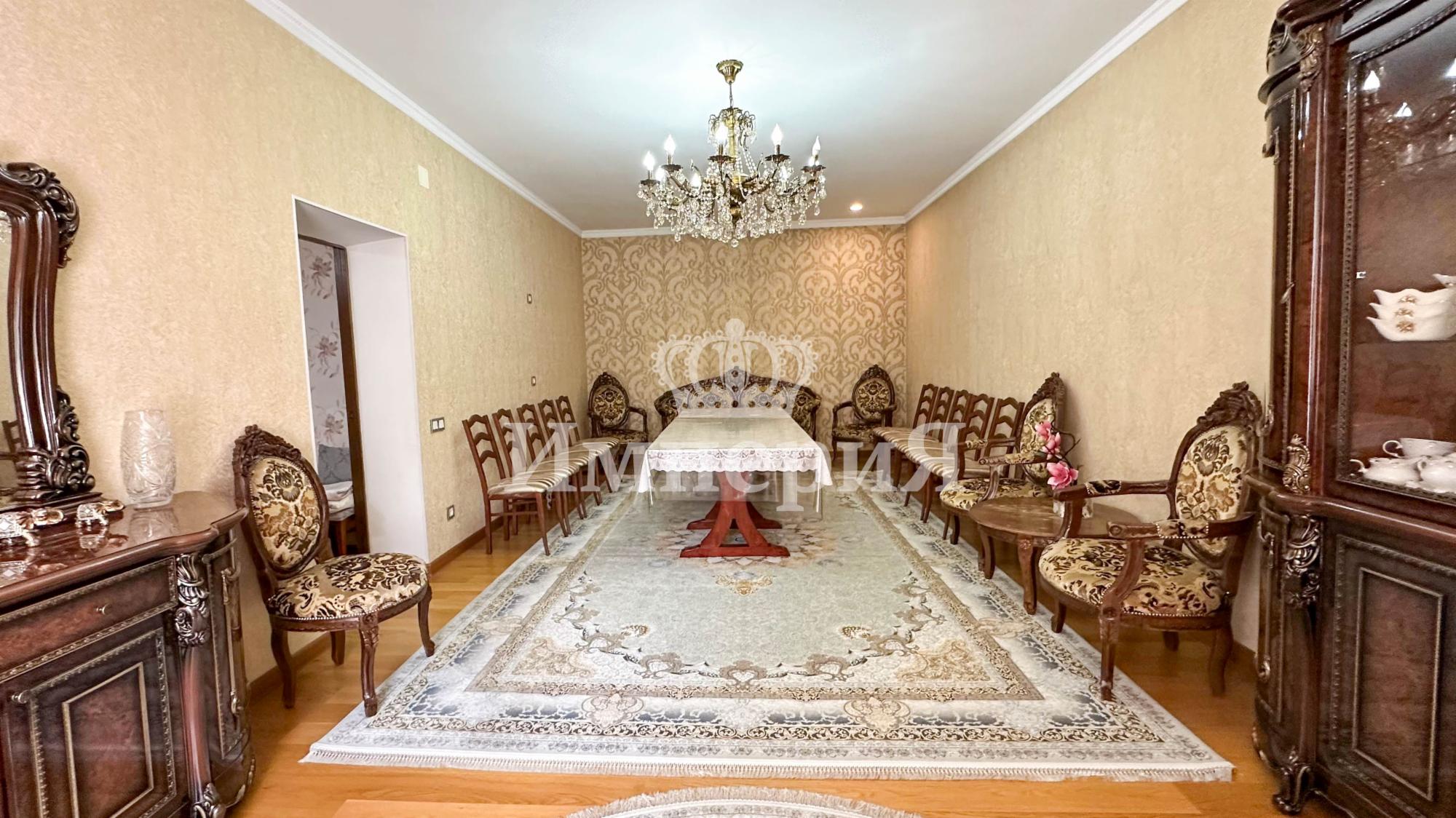 7-комнантный квартира, 158.0 м²,Акын Сара за 85 000 000