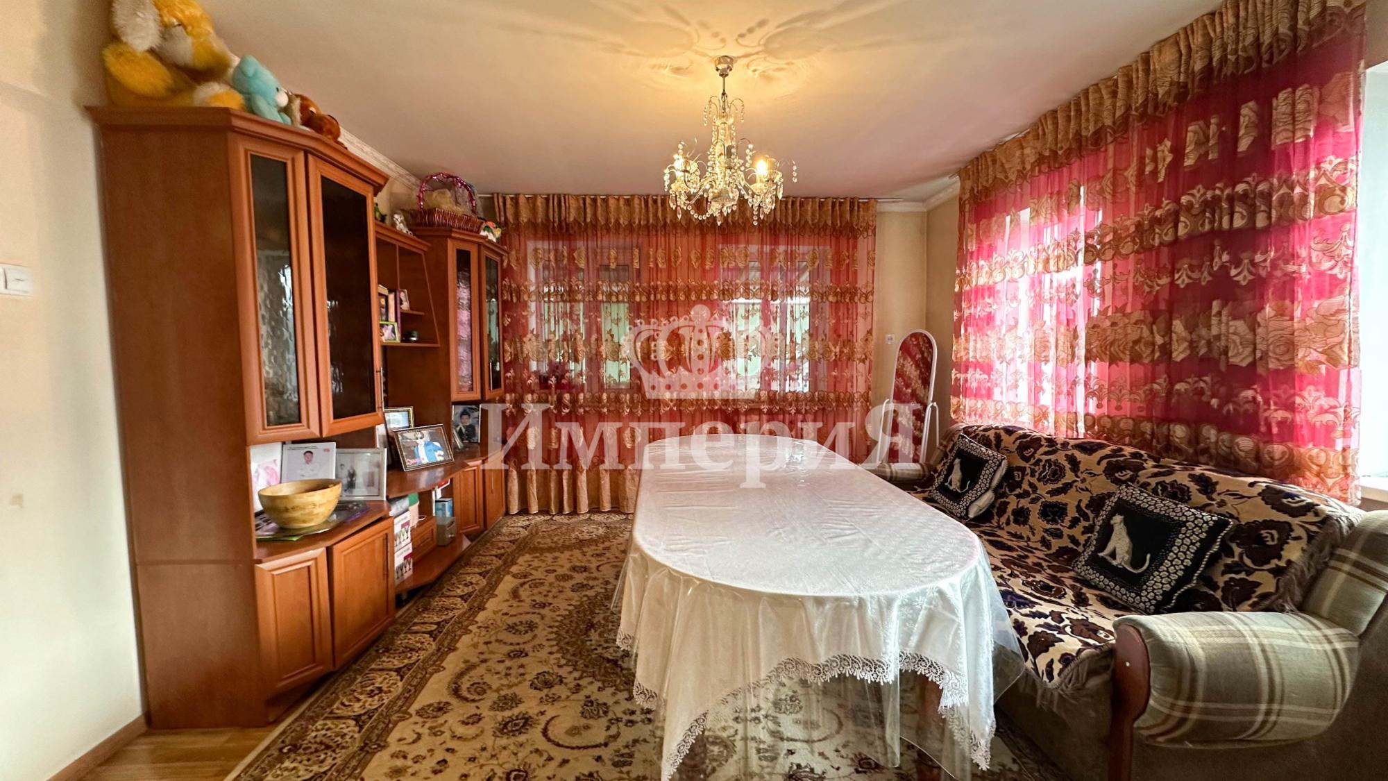 5-комнантный квартира, 100.0 м²,Белинского за 23 000 000