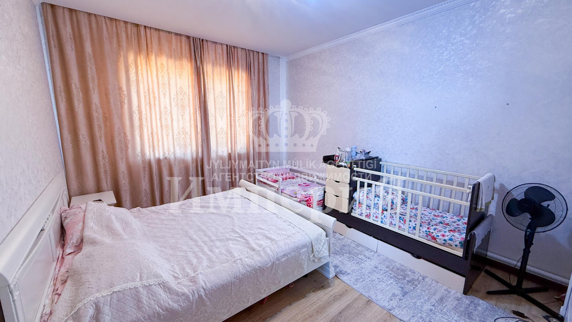 6-комнантный квартира, 239.0 м²,Новый переулок за 70 000 000