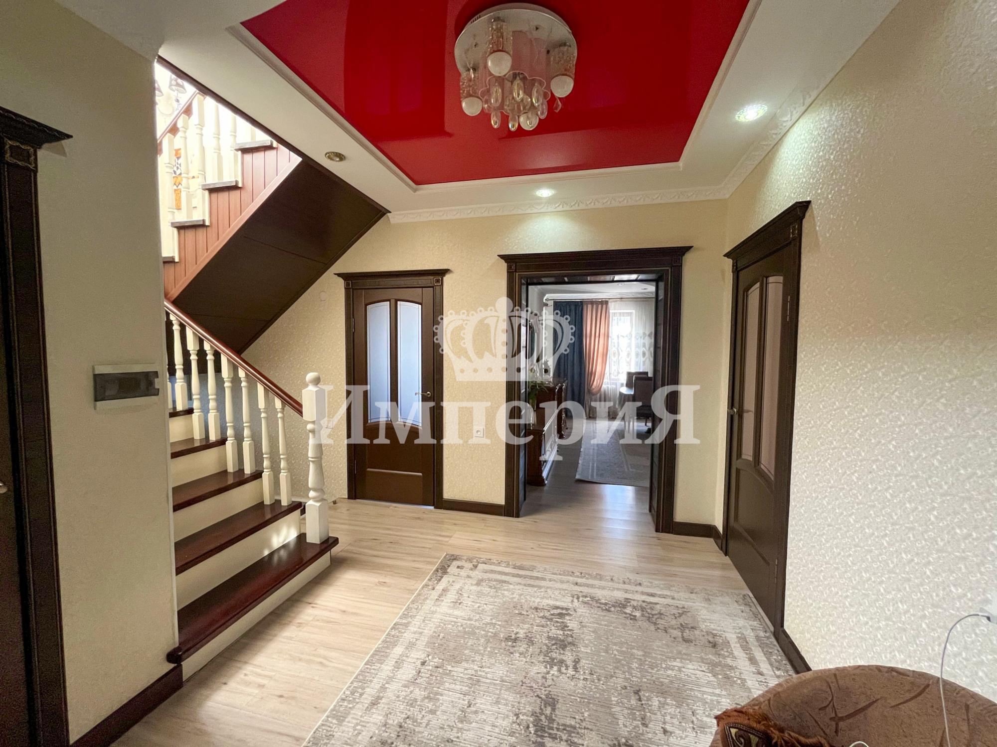 7-комнантный квартира, 293.1 м²,Есенберлина за 120 000 000