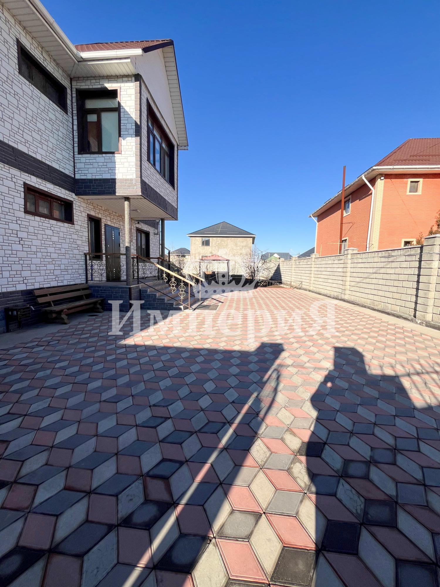 7-комнантный квартира, 293.1 м²,Есенберлина за 120 000 000