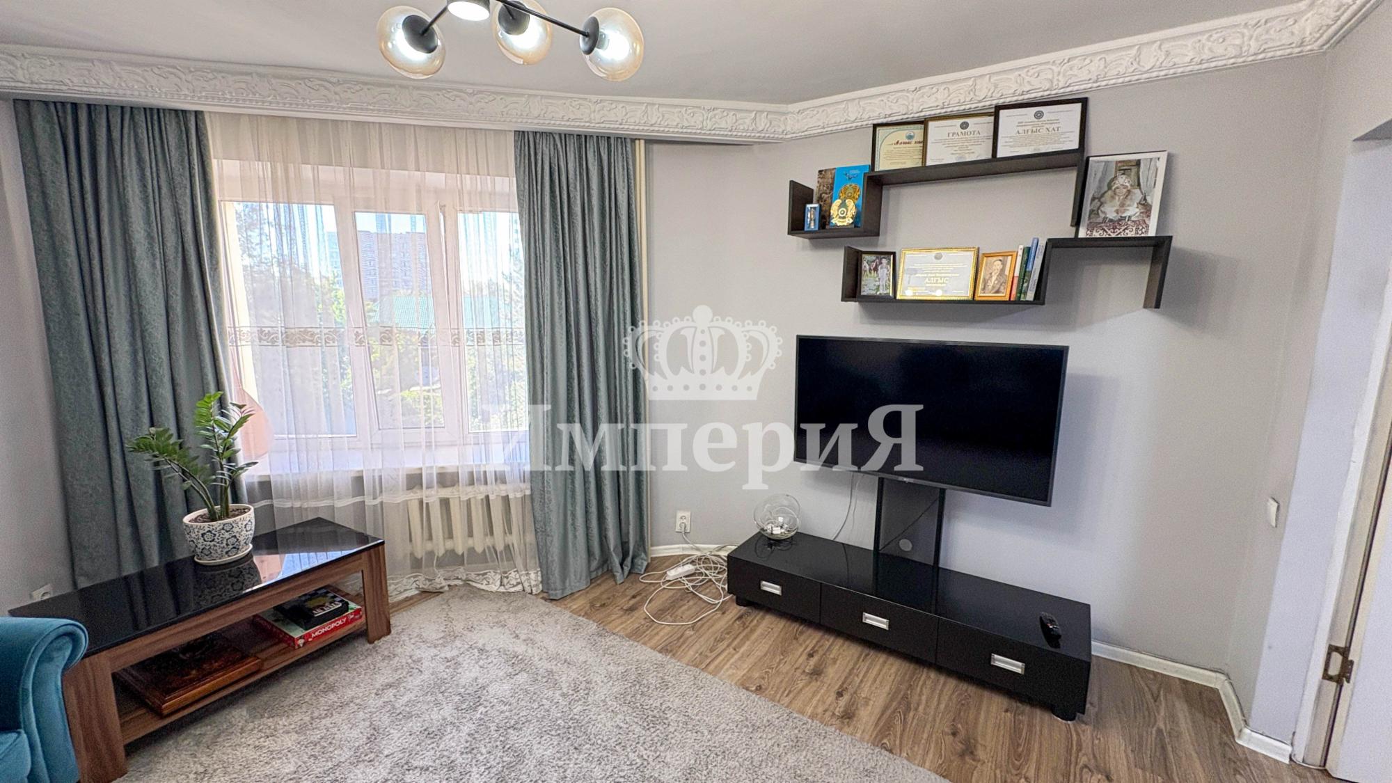 5-комнантная квартира, 150.0 м²,Толебаева за 47 000 000