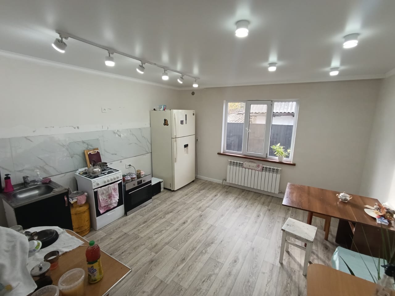 4-комнантный квартира, 100.0 м²,Ескельды Би за 300 000