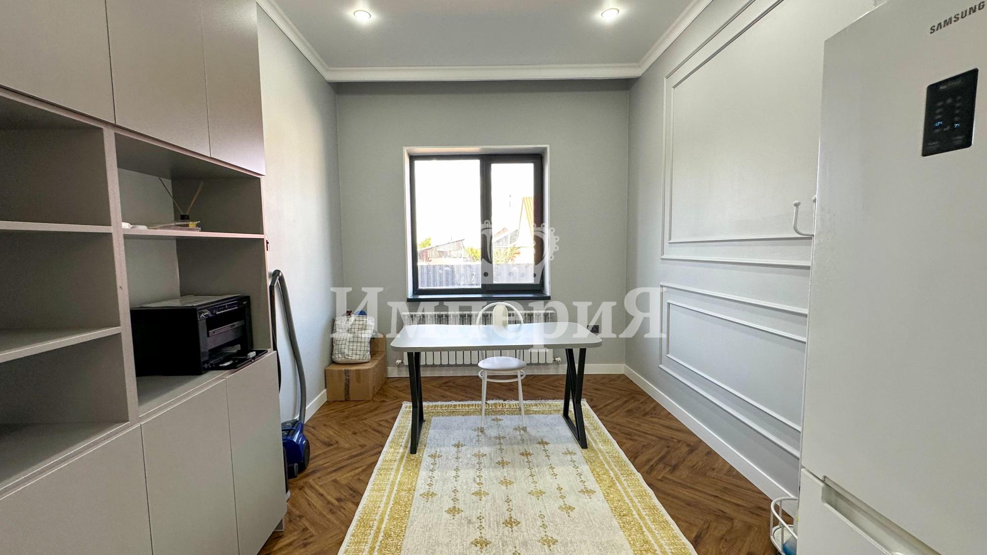 5-комнантный квартира, 203.0 м²,Абылай Хана за 67 000 000