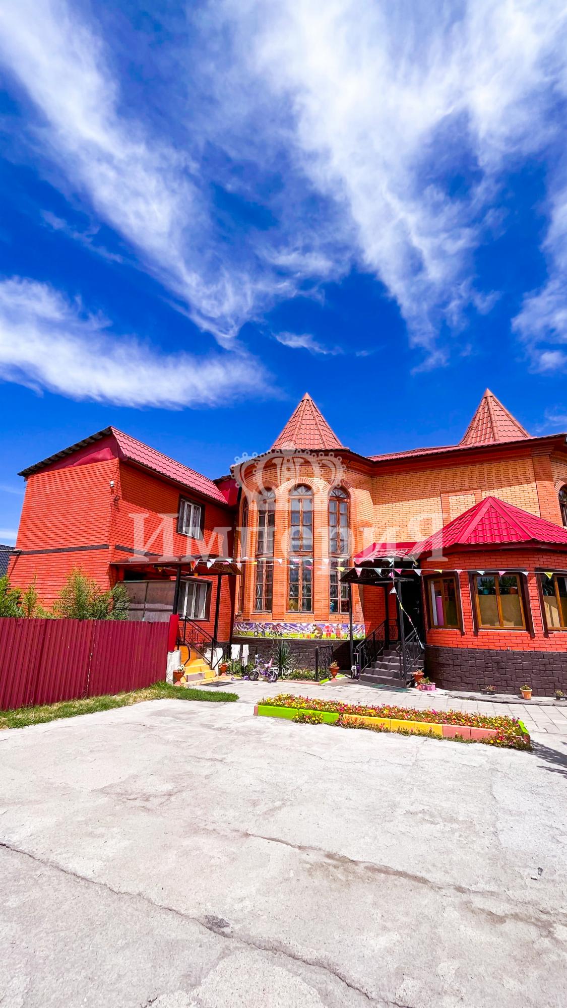 10-комнантный квартира, 600.0 м²,Биржан Сал за 190 000 000