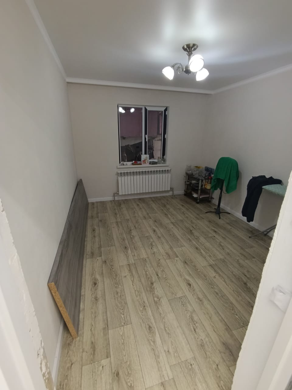 4-комнантный квартира, 100.0 м²,Ескельды Би за 300 000