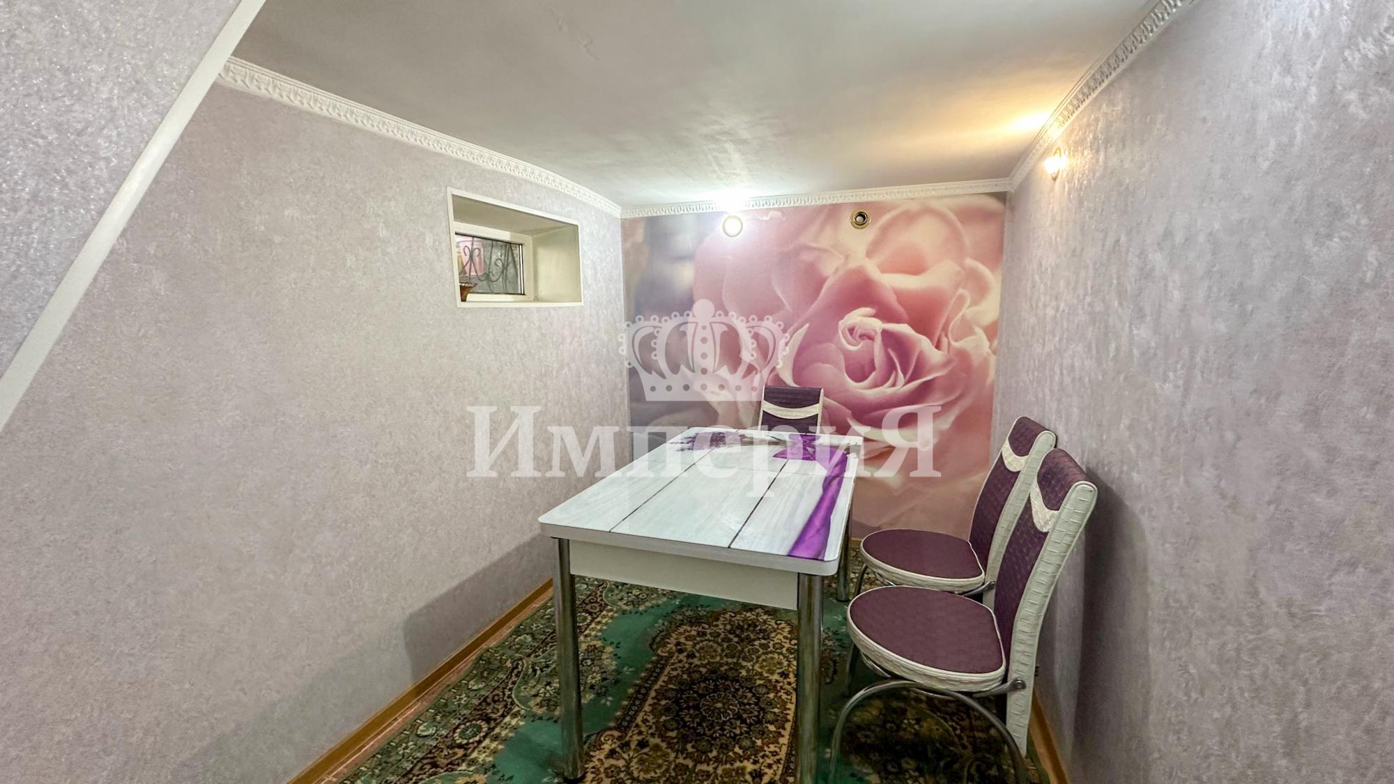 5-комнантный квартира, 137.0 м²,Есенина за 35 000 000