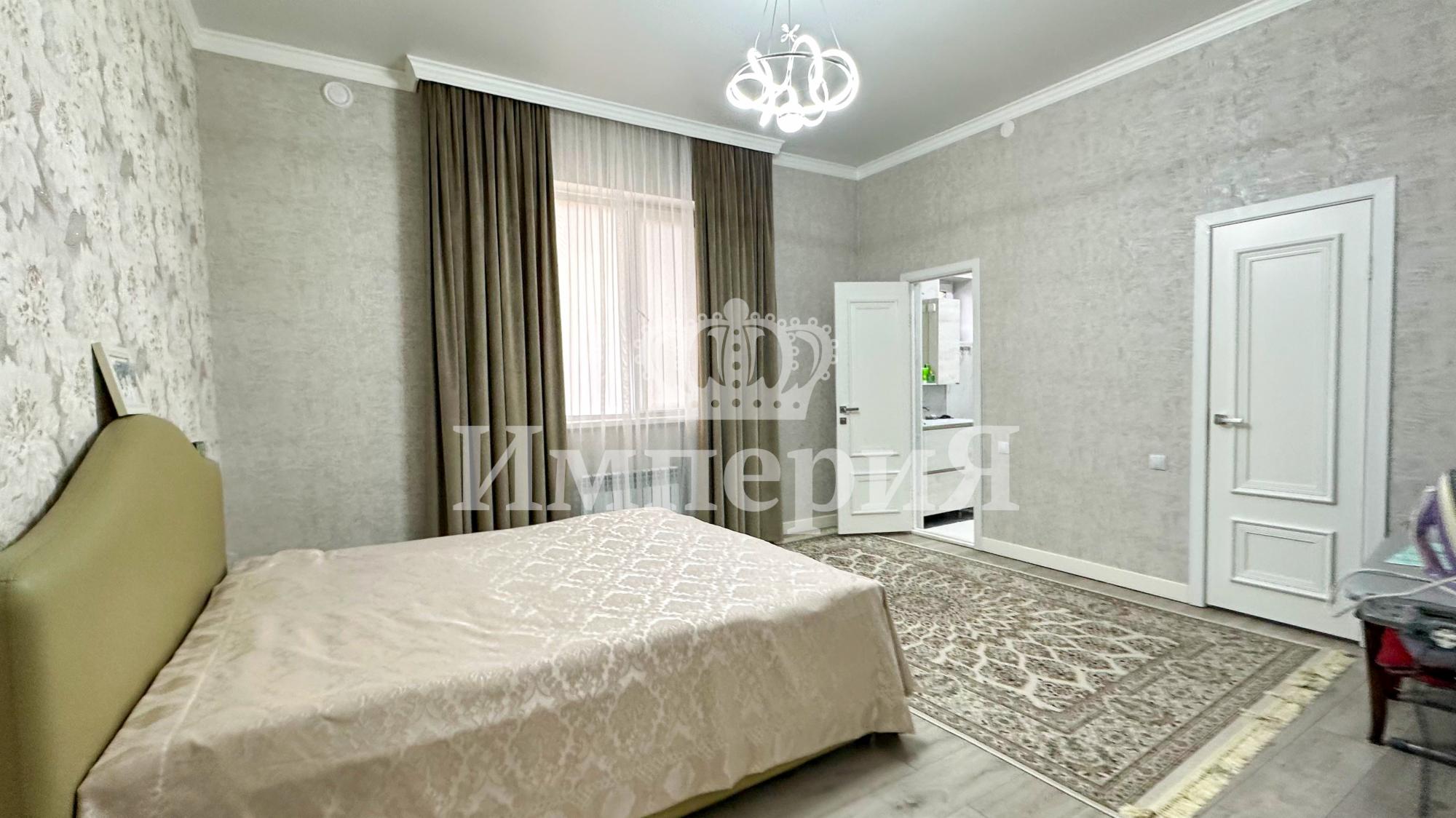 7-комнантный квартира, 260.0 м²,Енилик Кебек за 105 000 000