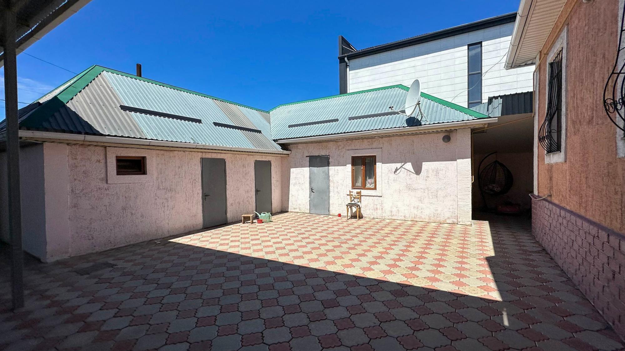 5-комнантный квартира, 150.0 м²,Талдыкорганская за 56 000 000