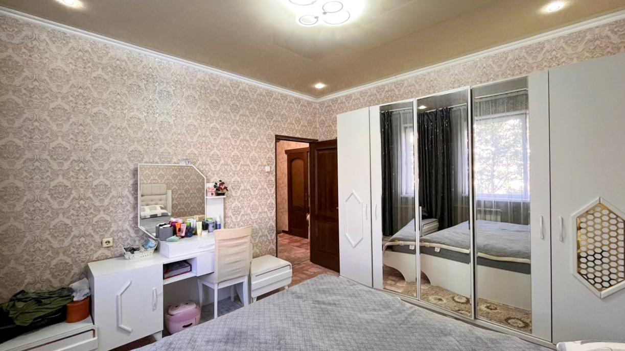 4-комнантная квартира, 77.0 м²,Алдабергенова за 29 500 000