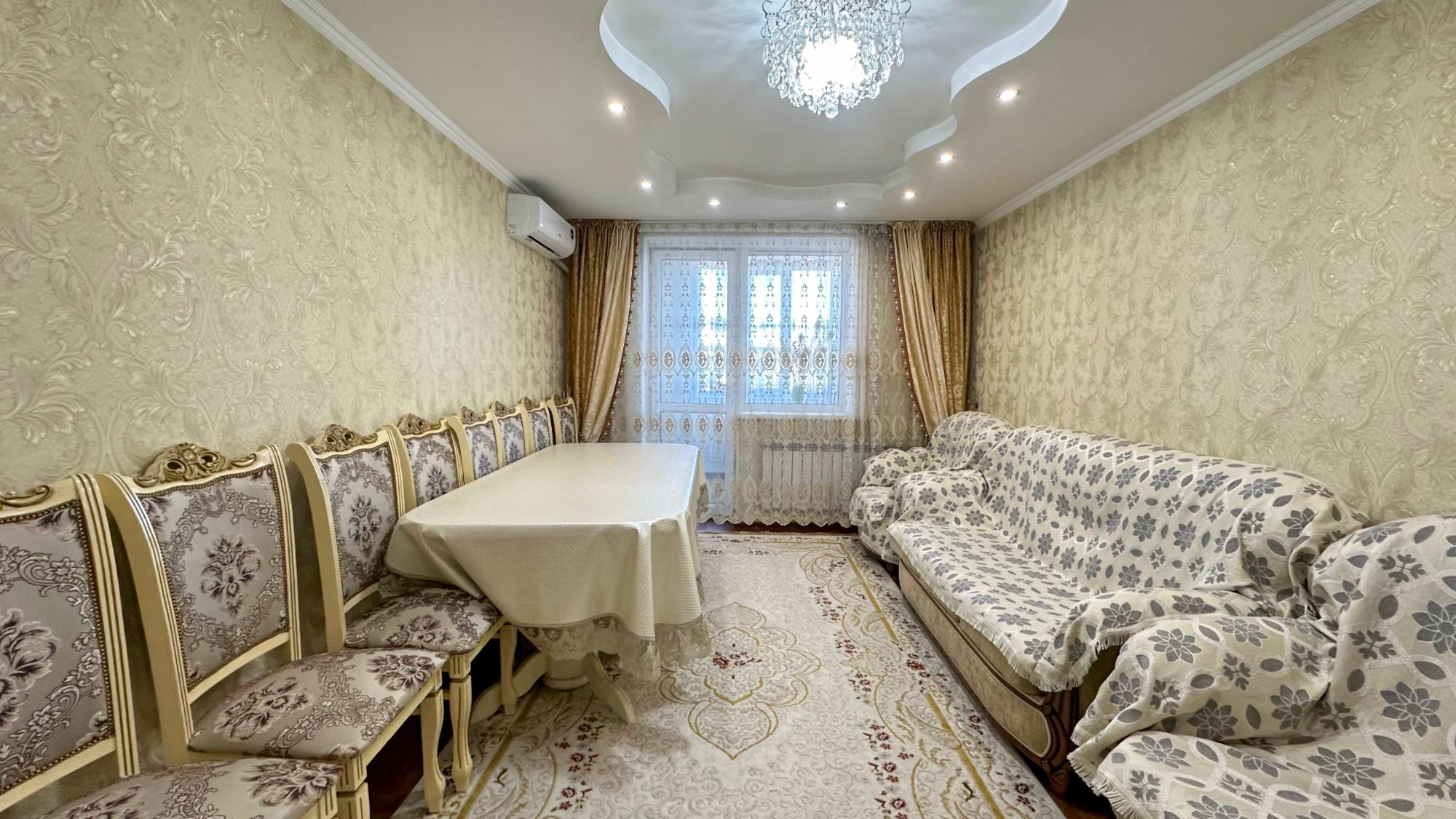 4-комнантная квартира, 78.0 м²,4 мкр за 30 000 000