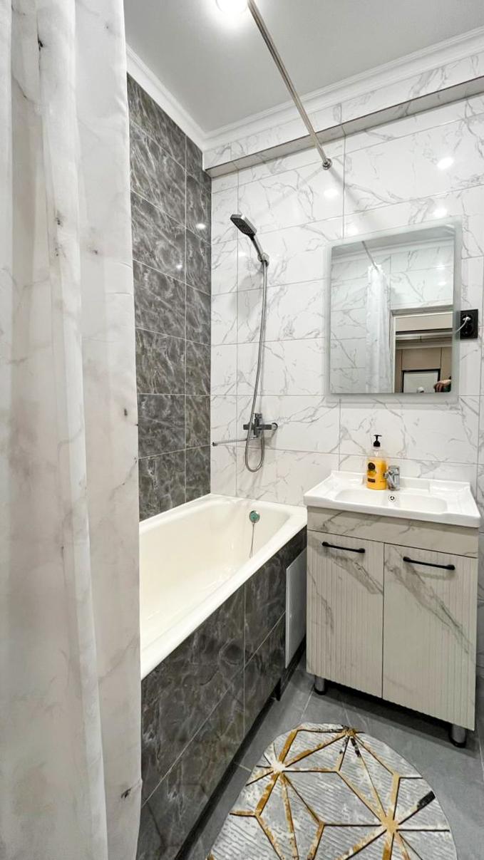 3-комнантная квартира, 90.0 м²,5 мкр за 45 000 000