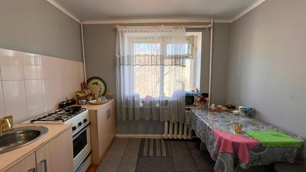 1-комнантная квартира, 33.5 м²,5 мкр за 12 500 000