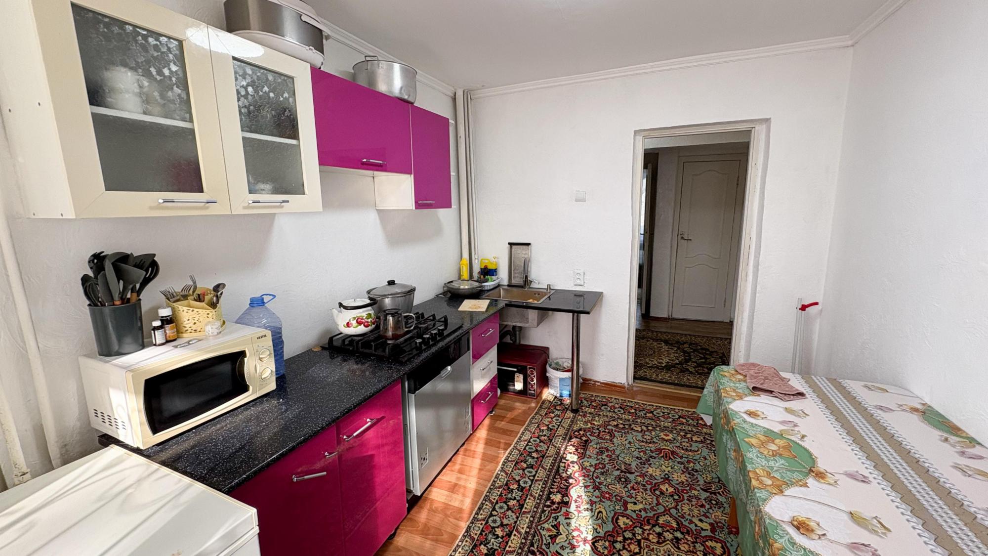 3-комнантная квартира, 62.0 м²,мкр Самал за 20 300 000