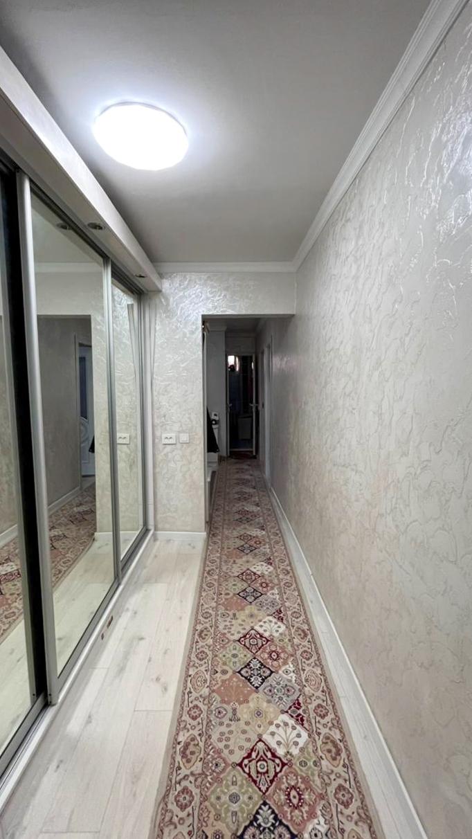 3-комнантная квартира, 75.0 м²,4 мкр за 28 500 000