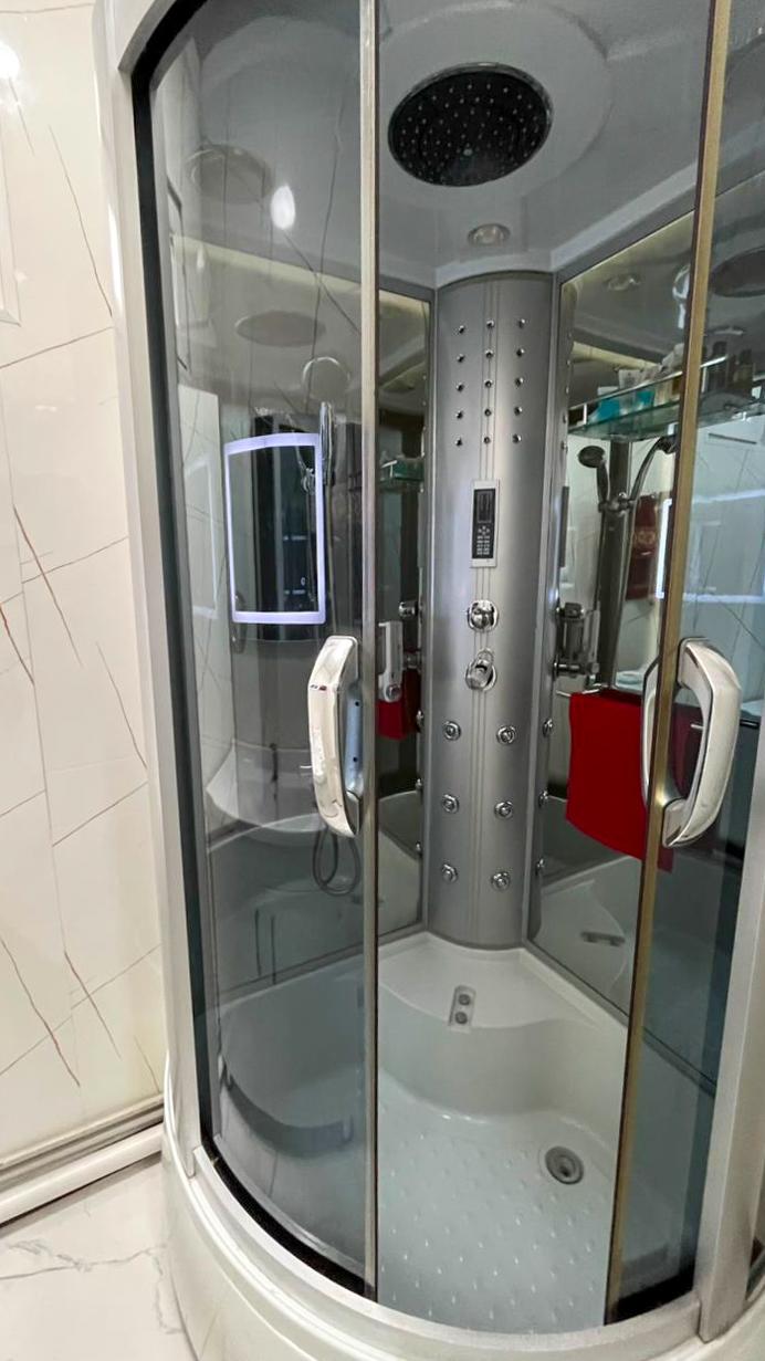 6-комнантный квартира, 120.0 м²,Берликожанова за 26 000 000