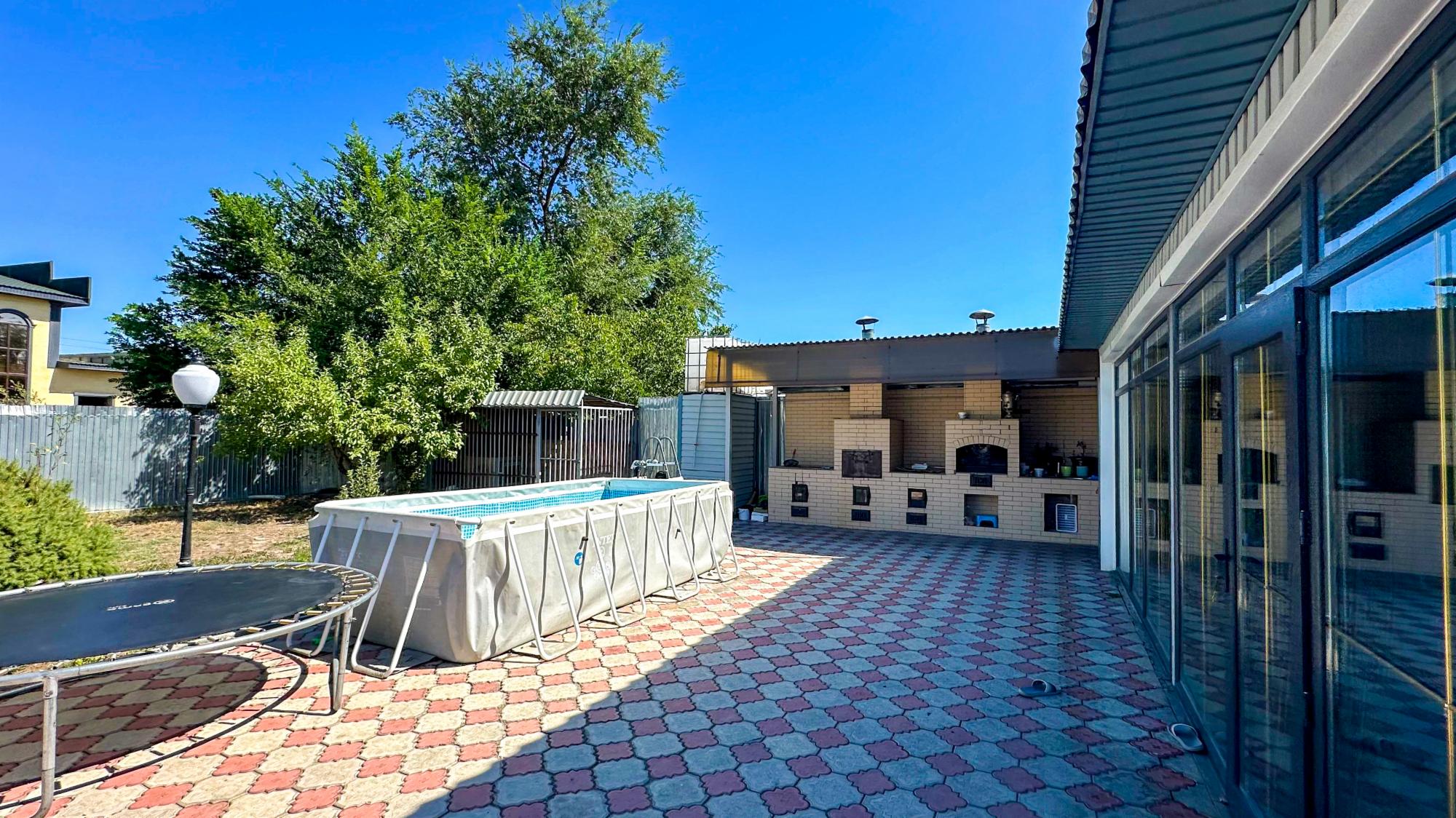 6-комнантная квартира, 194.0 м²,Милованова за 110 000 000