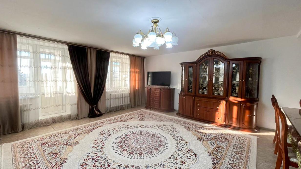 2-комнантная квартира, 86.0 м²,2 мкр за 24 000 000