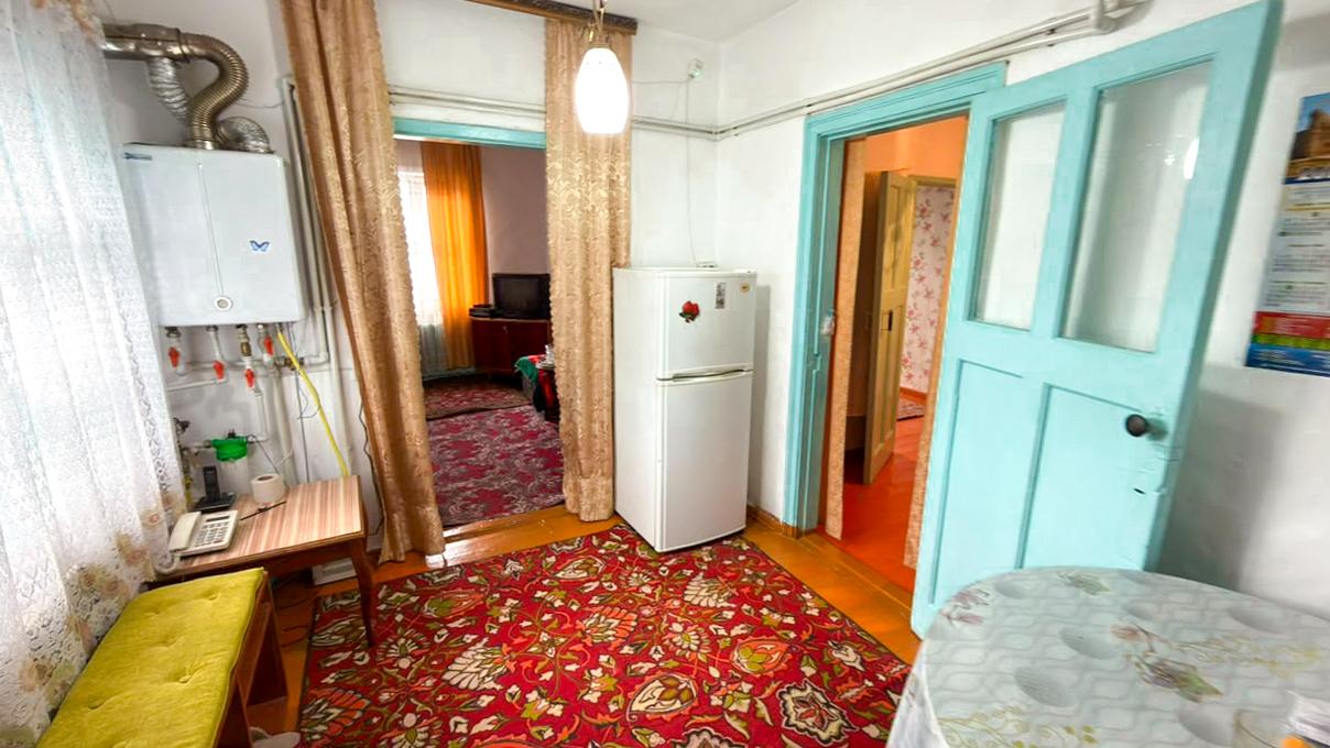 5-комнантный квартира, 75.0 м²,Радищева за 12 600 000