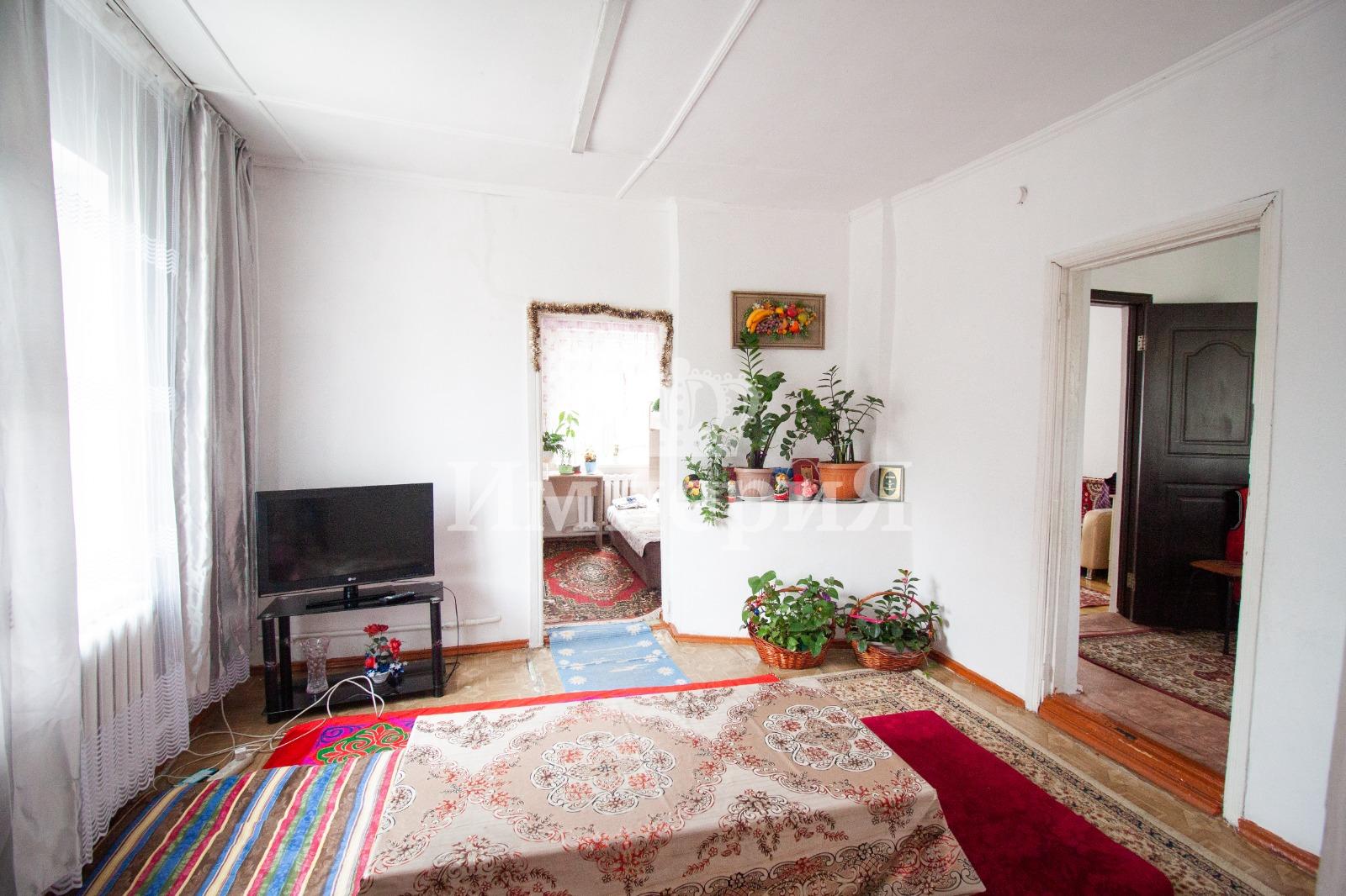 4-комнантный квартира, 58.0 м²,Курманова за 16 000 000