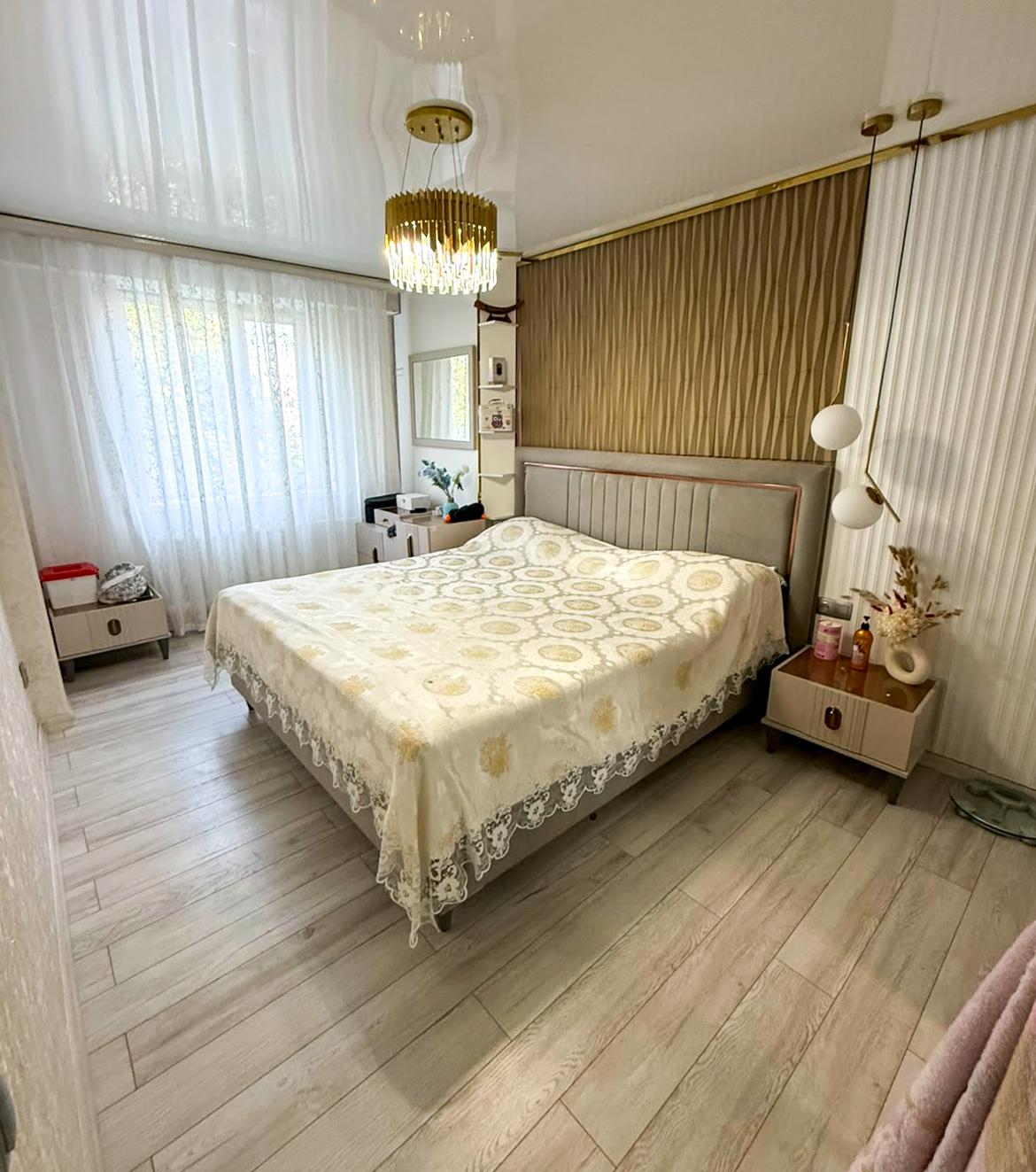 4-комнантная квартира, 73.0 м²,Желтоксан за 24 500 000