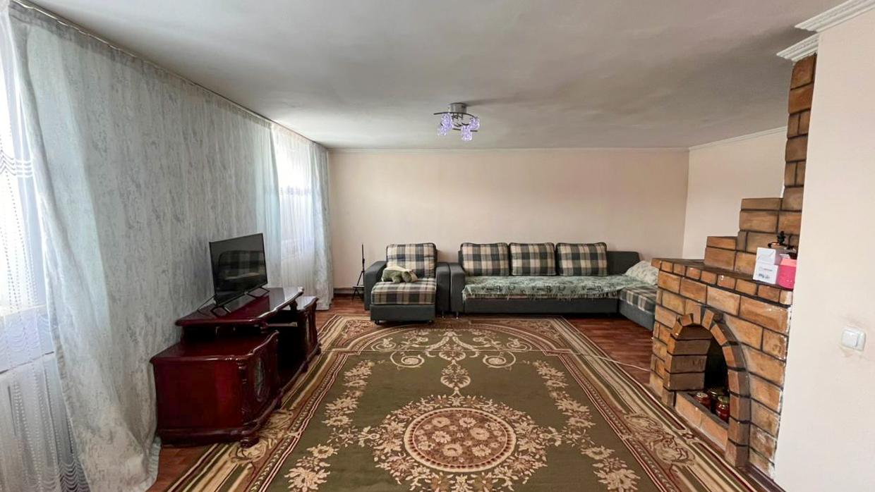 4-комнантный квартира, 120.0 м²,Виноградова за 17 000 000