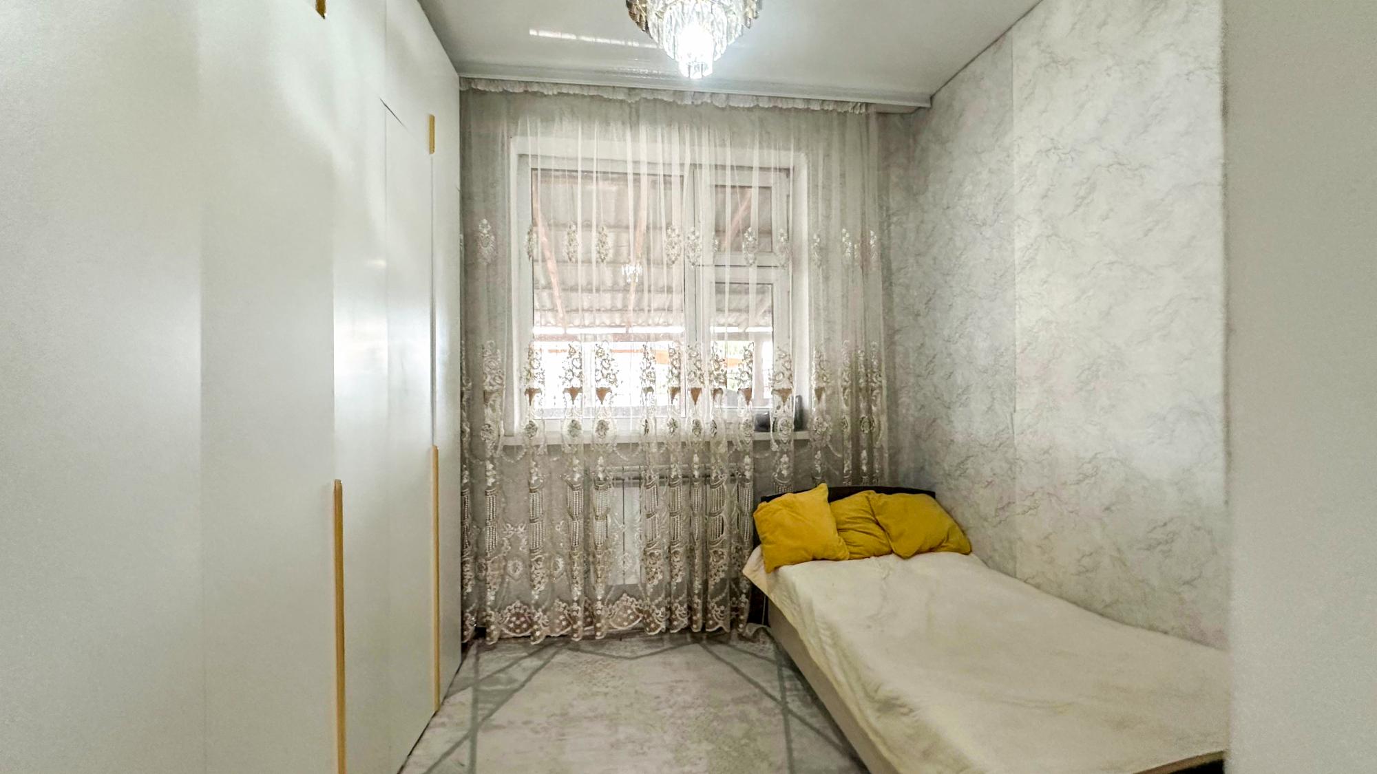 6-комнантный квартира, 125.9 м²,Алимжанова за 28 000 000