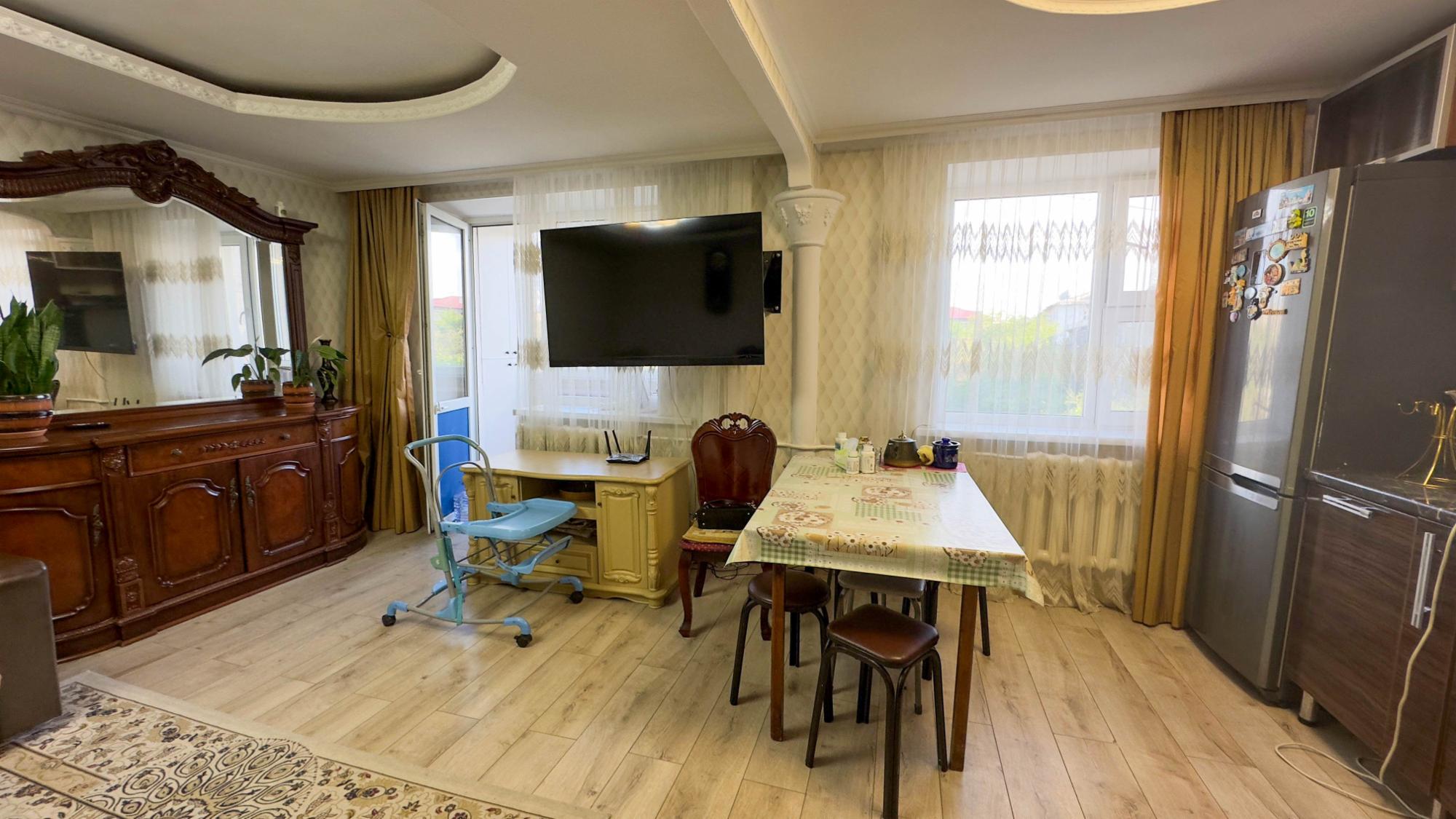 4-комнантная квартира, 80.0 м²,Толебаева за 22 000 000