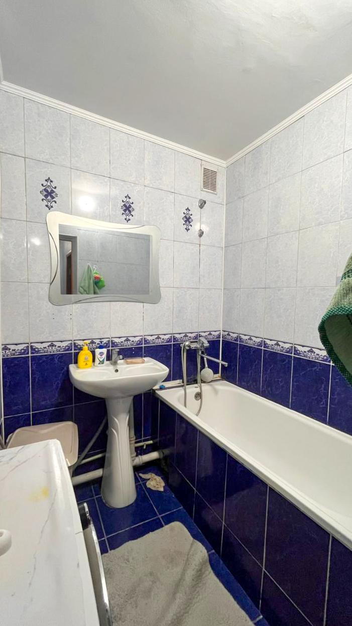 5-комнантная квартира, 98.0 м²,Назарбаева за 34 000 000
