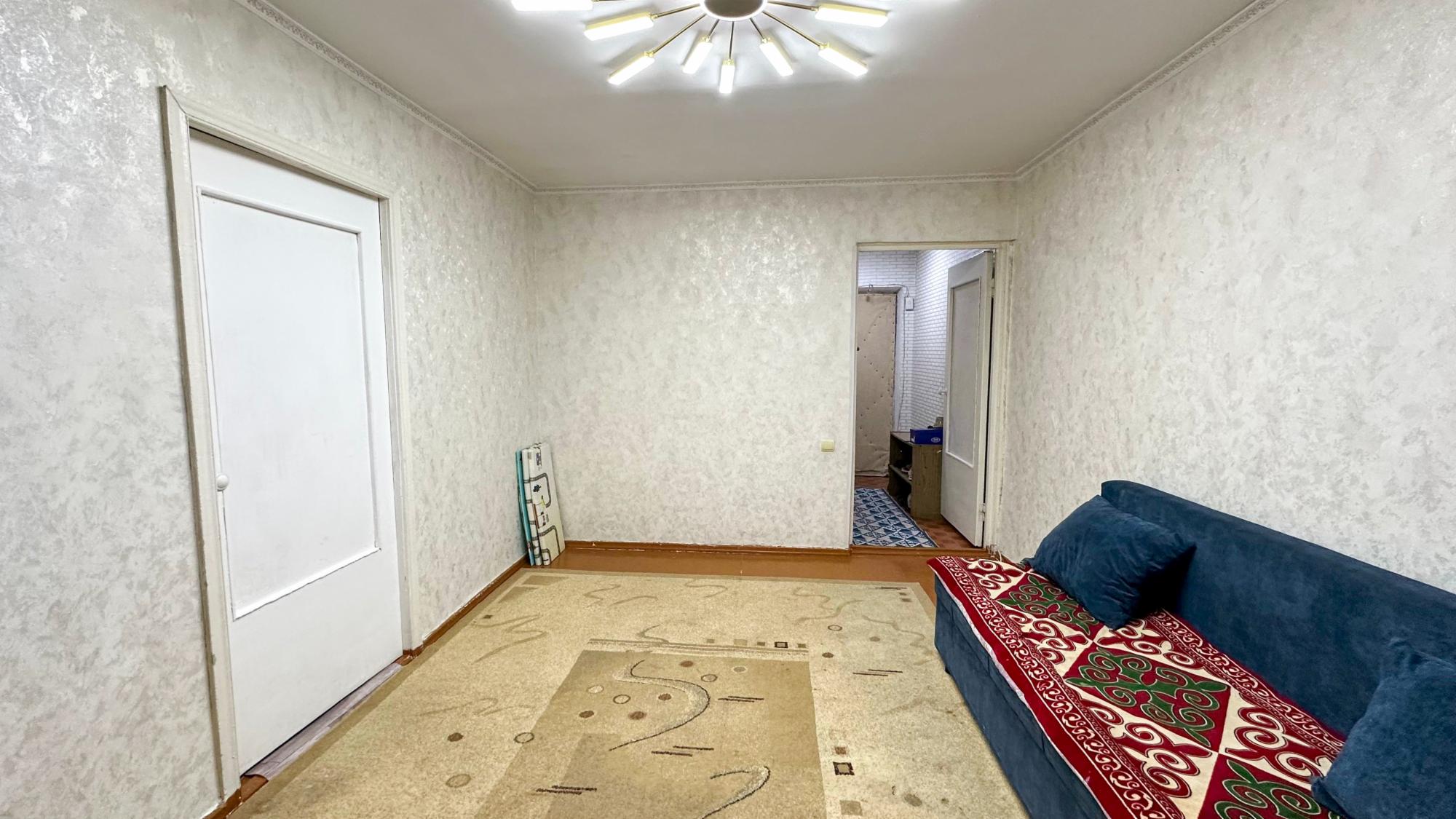 2-комнантная квартира, 42.0 м²,Центр за 14 800 000