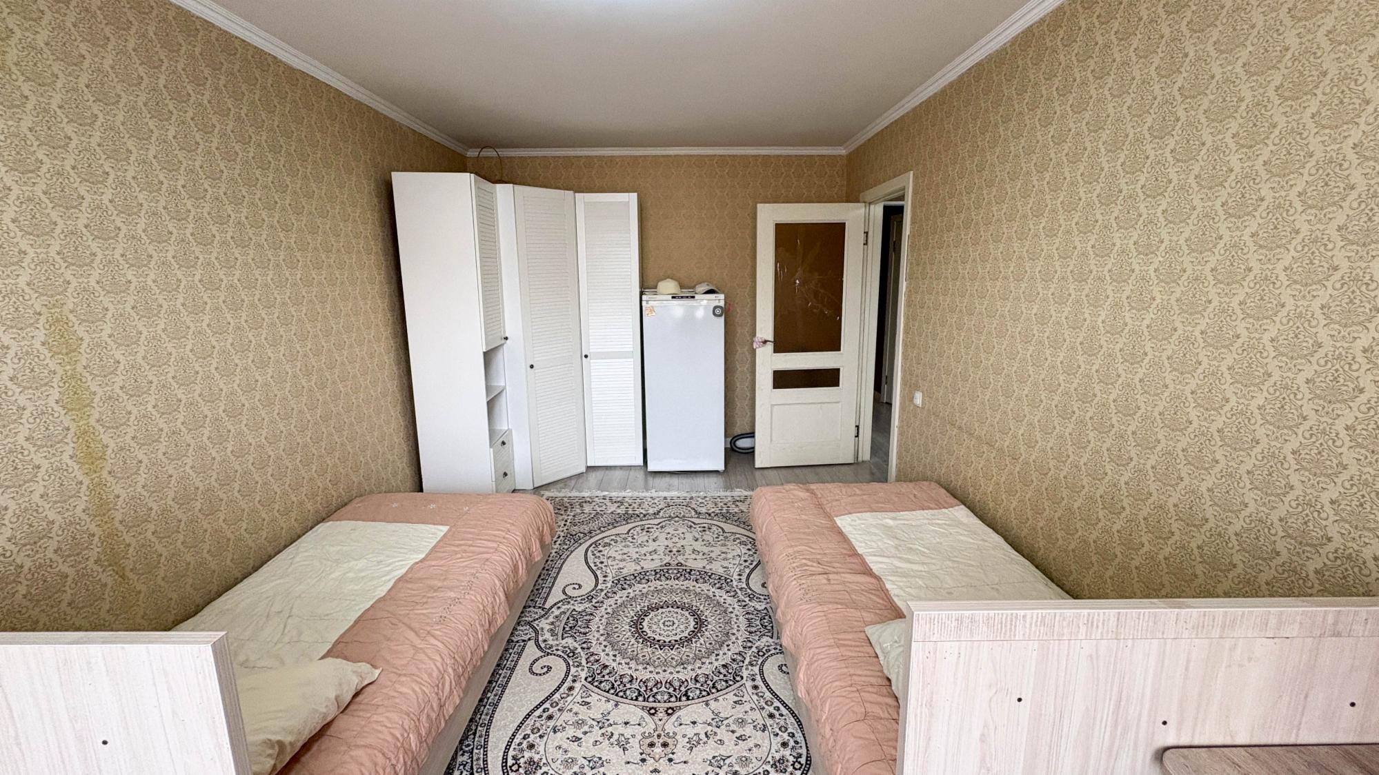 4-комнантная квартира, 74.2 м²,4 мкр за 22 000 000