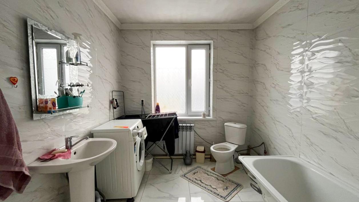 3-комнантный квартира, 60.0 м²,Кожамиярова за 19 500 000