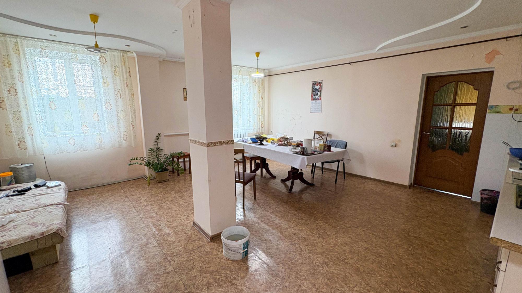 5-комнантный квартира, 186.7 м²,Еркин за 25 000 000