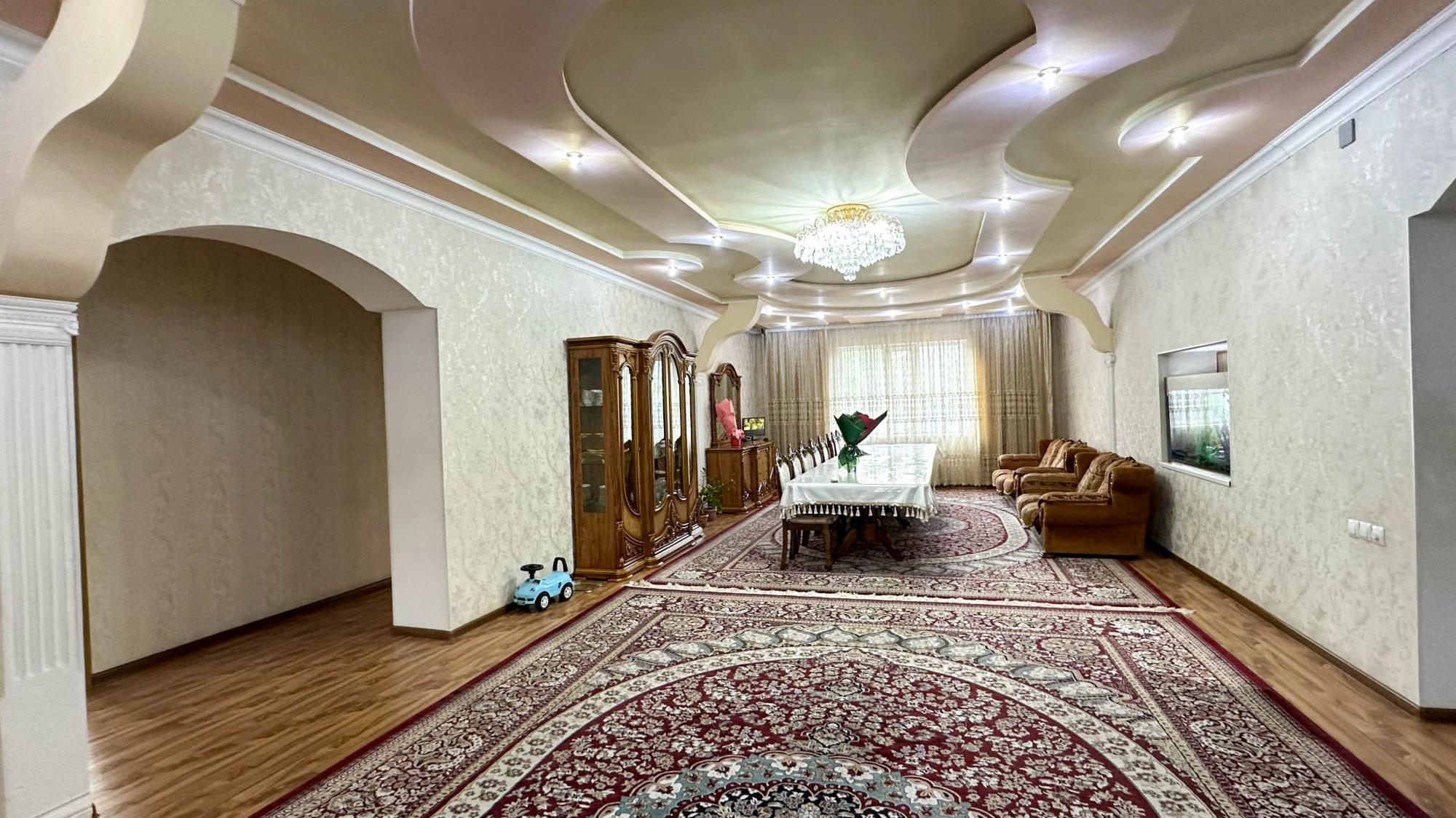 4-комнантный квартира, 180.0 м²,Гульдаурен за 67 000 000