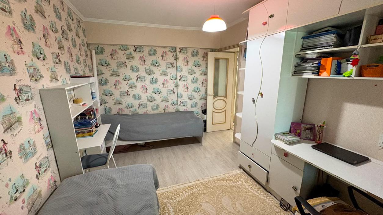 4-комнантная квартира, 80.0 м²,5 мкр за 24 500 000