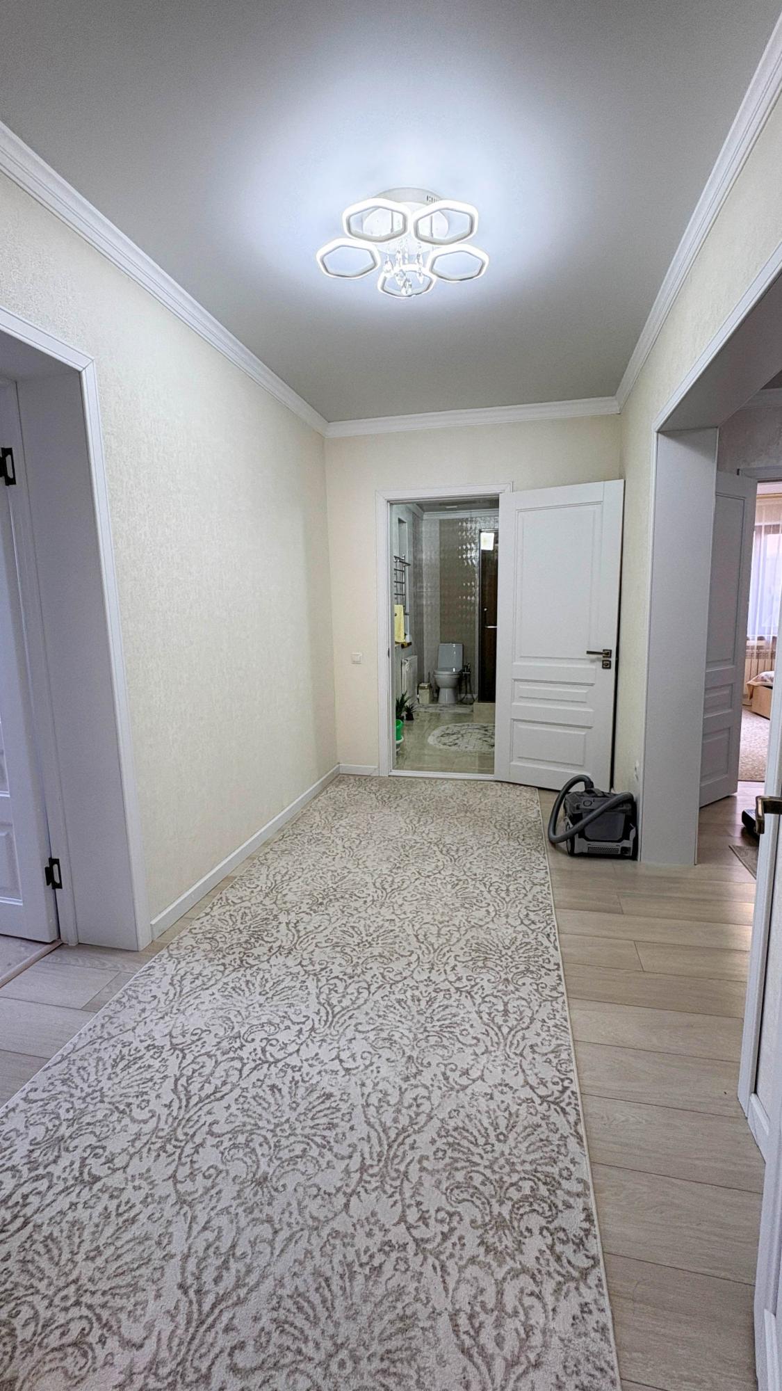 4-комнантный квартира, 132.0 м²,Кок Жазык за 47 000 000
