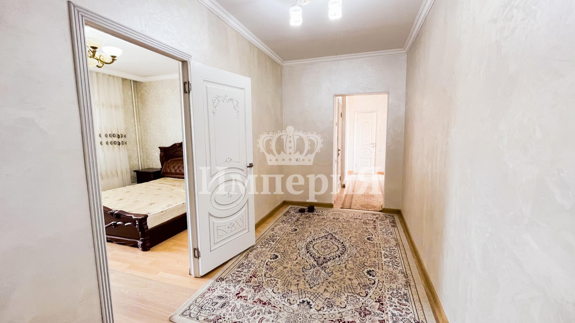 2-комнантная квартира, 80.0 м²,Назарбаева за 28 000 000