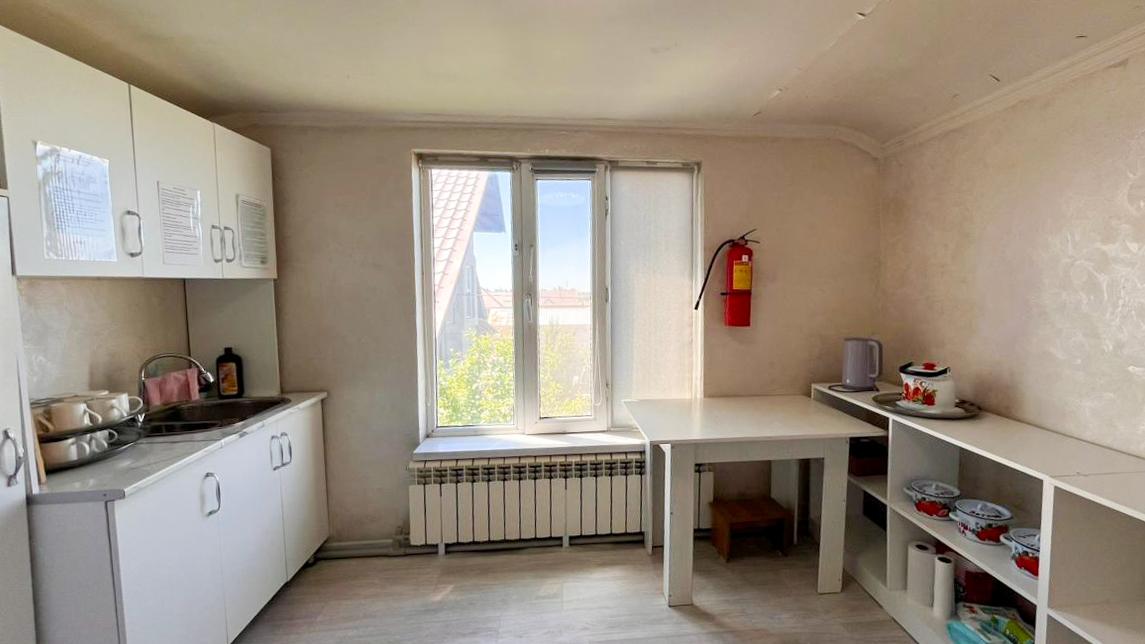 8-комнантный квартира, 311.0 м²,Жазиралы за 75 000 000